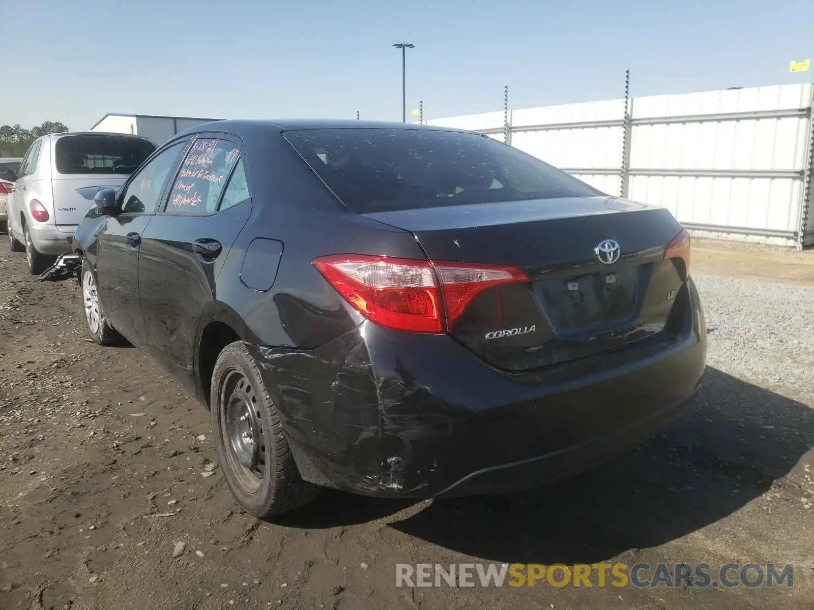 3 Photograph of a damaged car 5YFBURHE7KP863758 TOYOTA COROLLA 2019