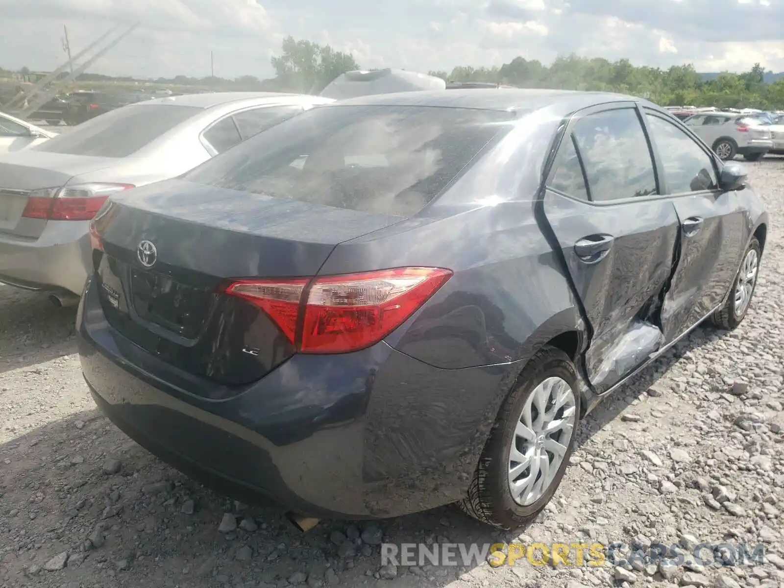 4 Photograph of a damaged car 5YFBURHE7KP864490 TOYOTA COROLLA 2019