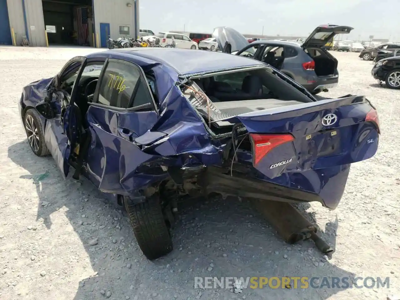 3 Photograph of a damaged car 5YFBURHE7KP864618 TOYOTA COROLLA 2019