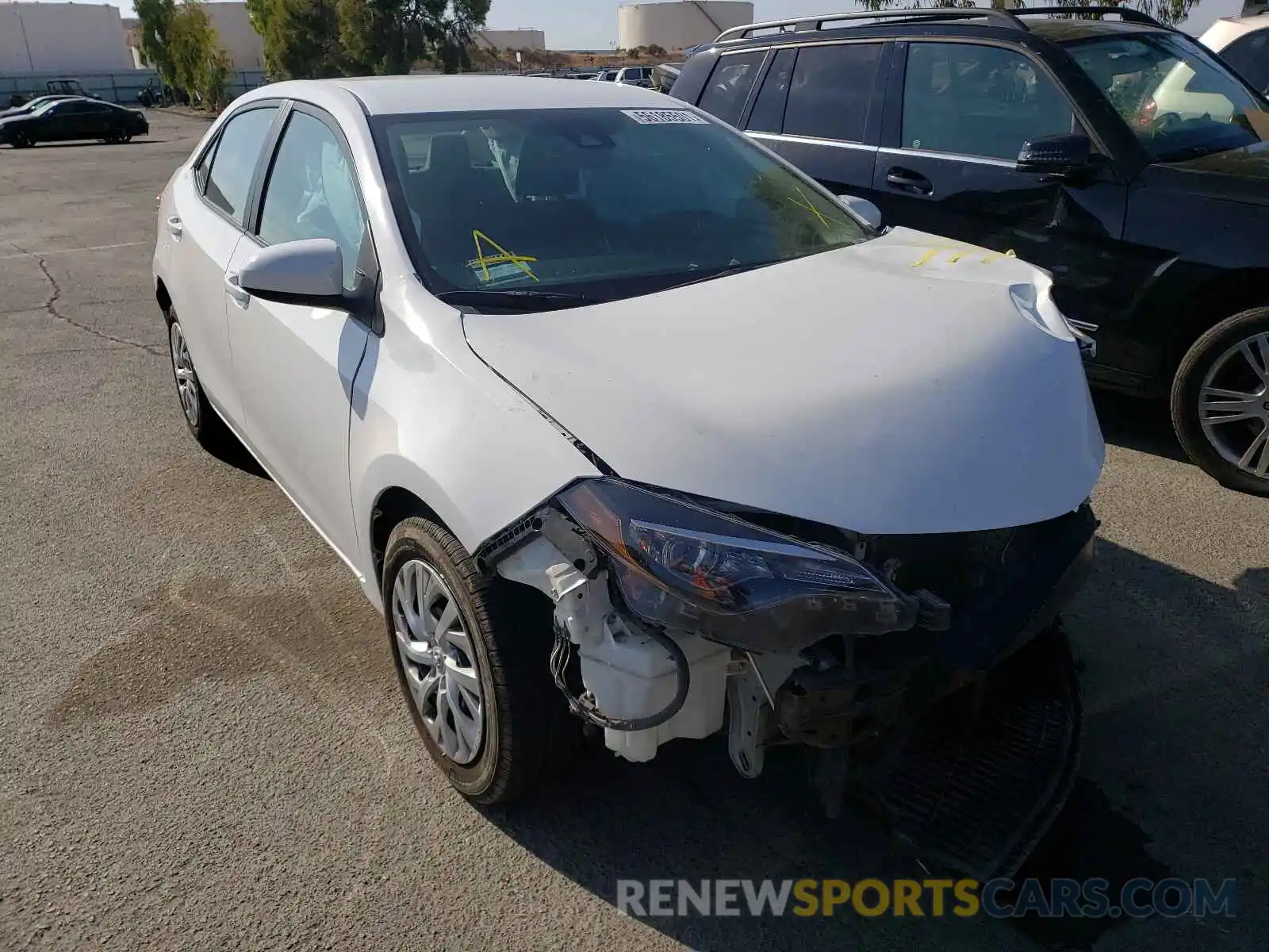 1 Photograph of a damaged car 5YFBURHE7KP866210 TOYOTA COROLLA 2019