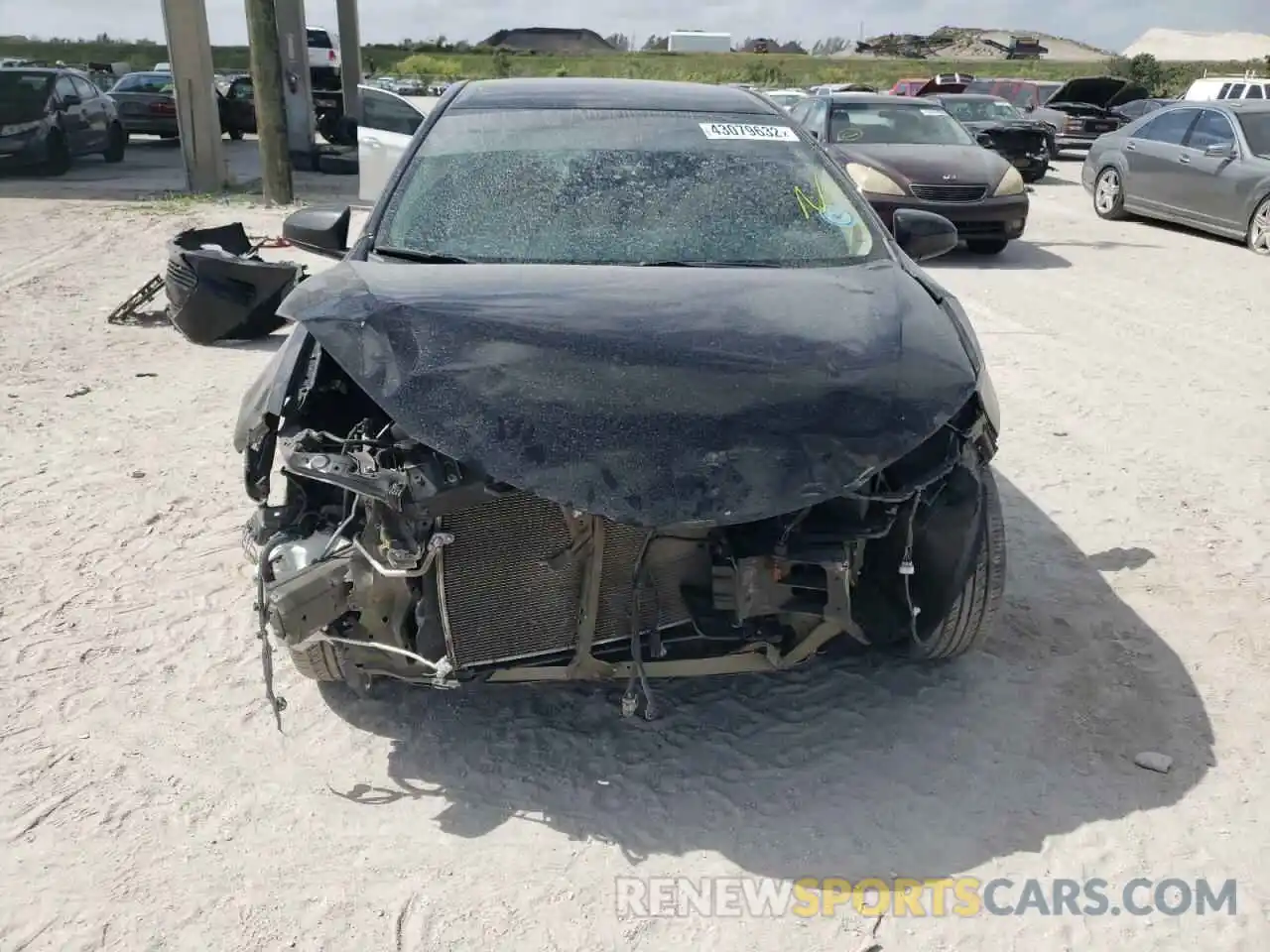 9 Photograph of a damaged car 5YFBURHE7KP866630 TOYOTA COROLLA 2019