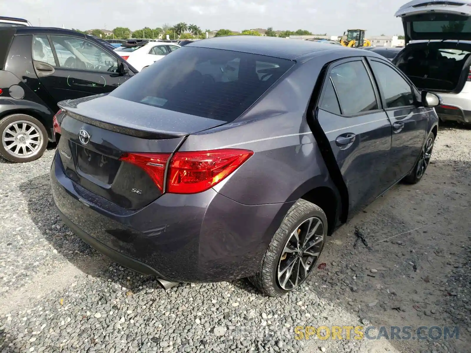 4 Photograph of a damaged car 5YFBURHE7KP868782 TOYOTA COROLLA 2019