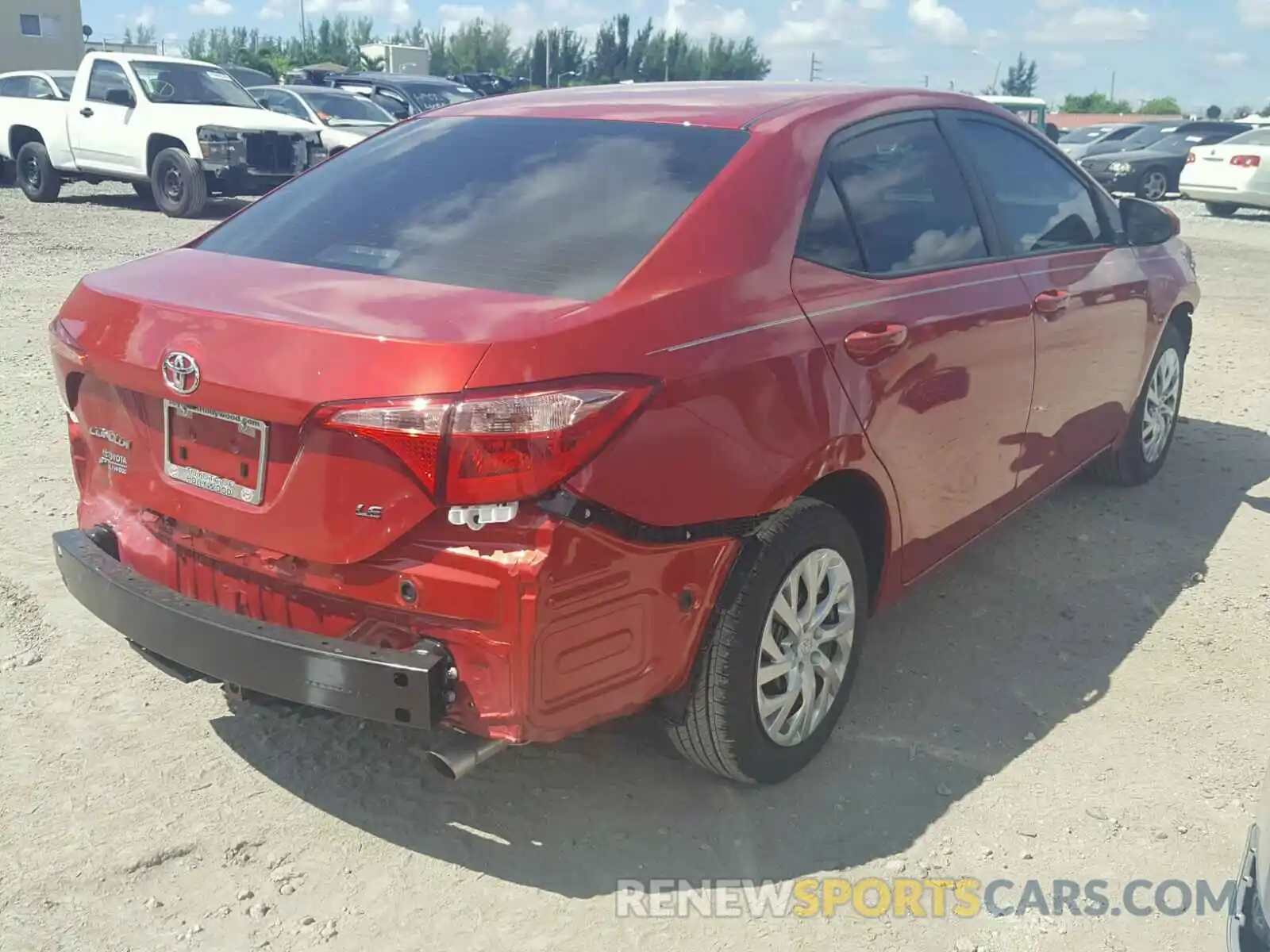 4 Photograph of a damaged car 5YFBURHE7KP869012 TOYOTA COROLLA 2019