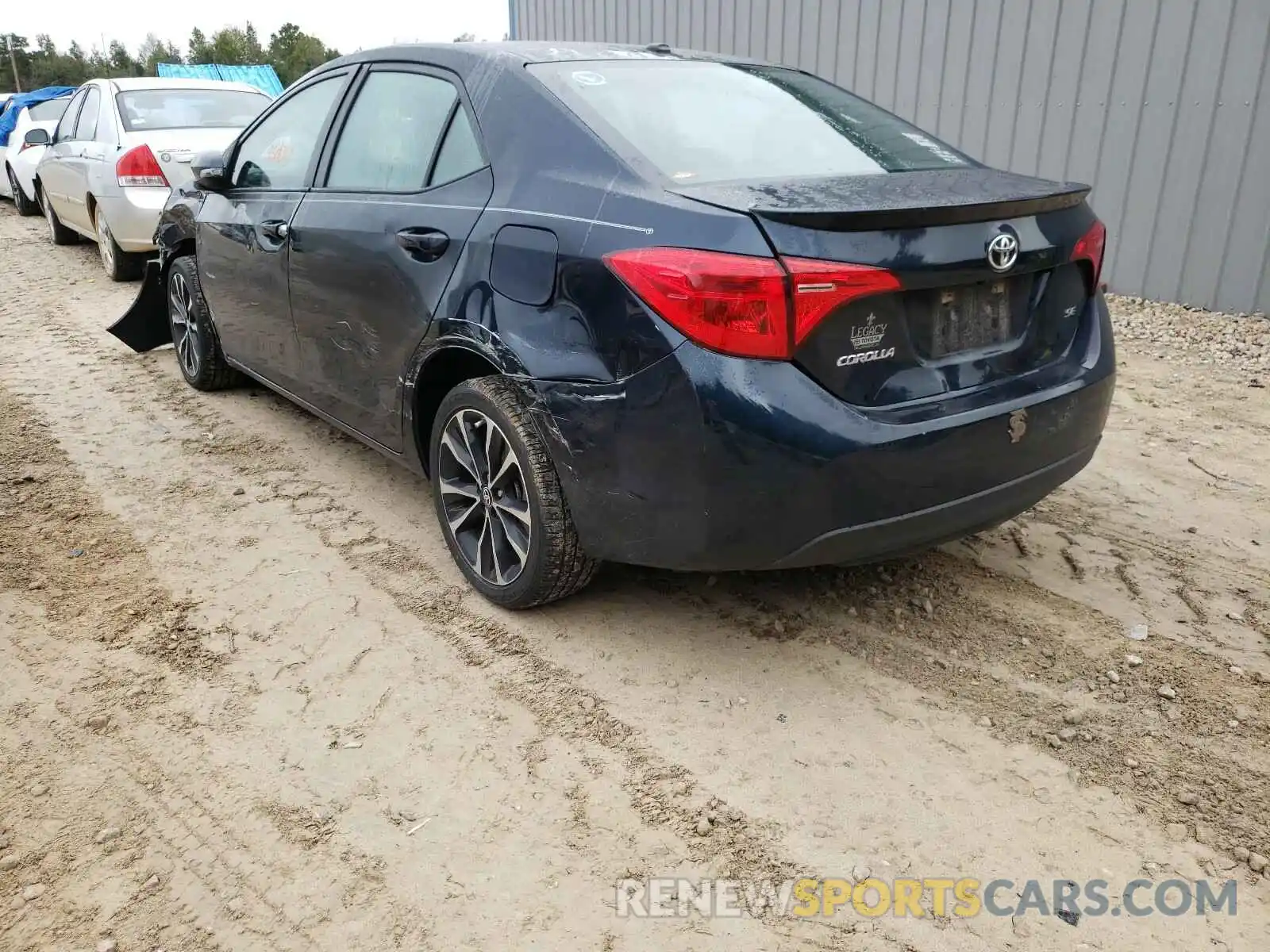 3 Photograph of a damaged car 5YFBURHE7KP869480 TOYOTA COROLLA 2019