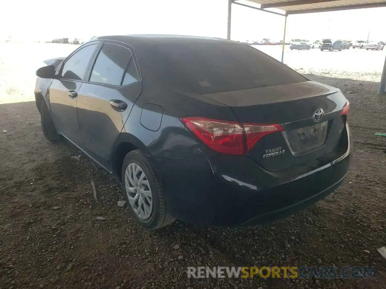 3 Photograph of a damaged car 5YFBURHE7KP870595 TOYOTA COROLLA 2019