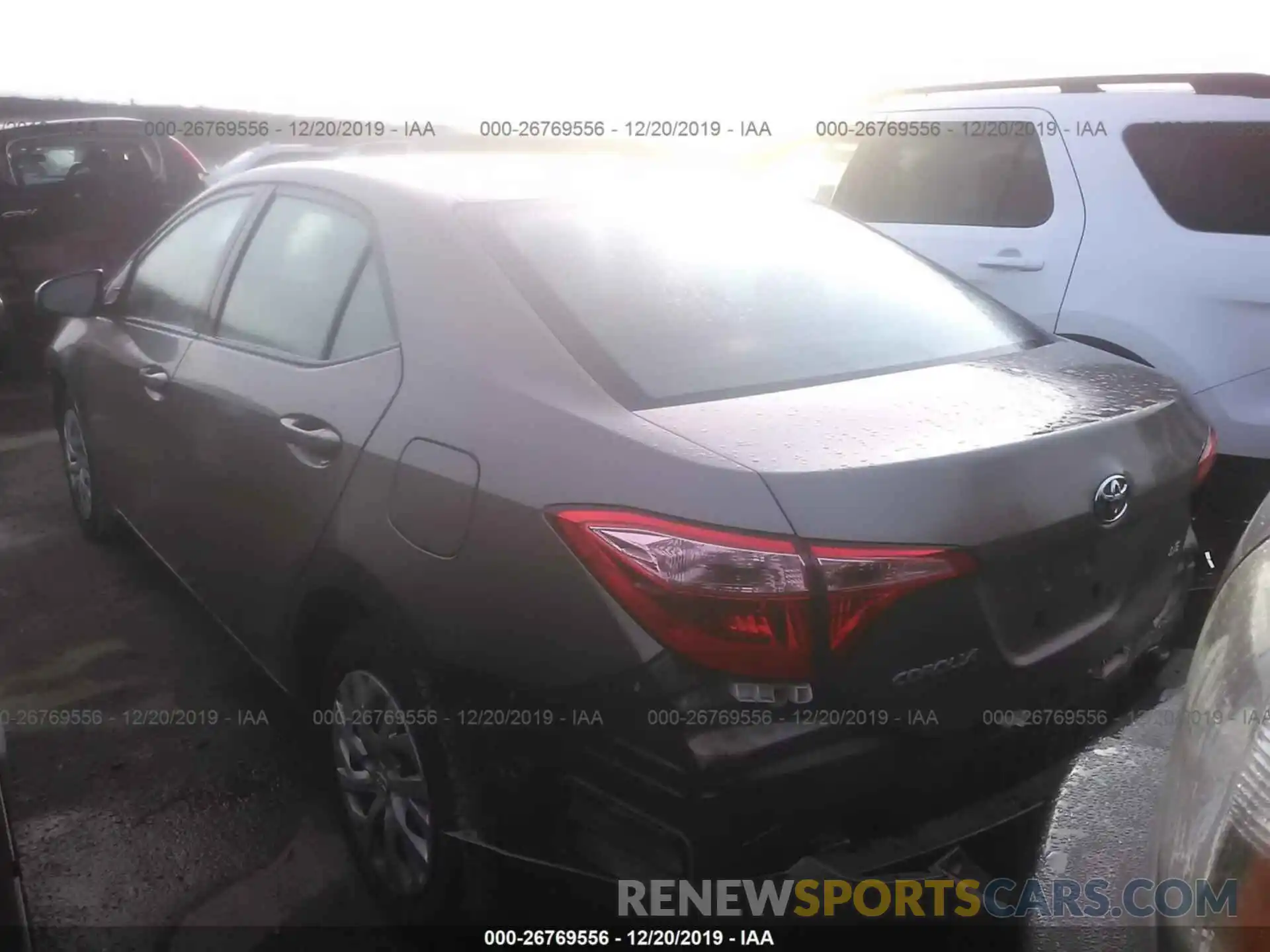 3 Photograph of a damaged car 5YFBURHE7KP870838 TOYOTA COROLLA 2019