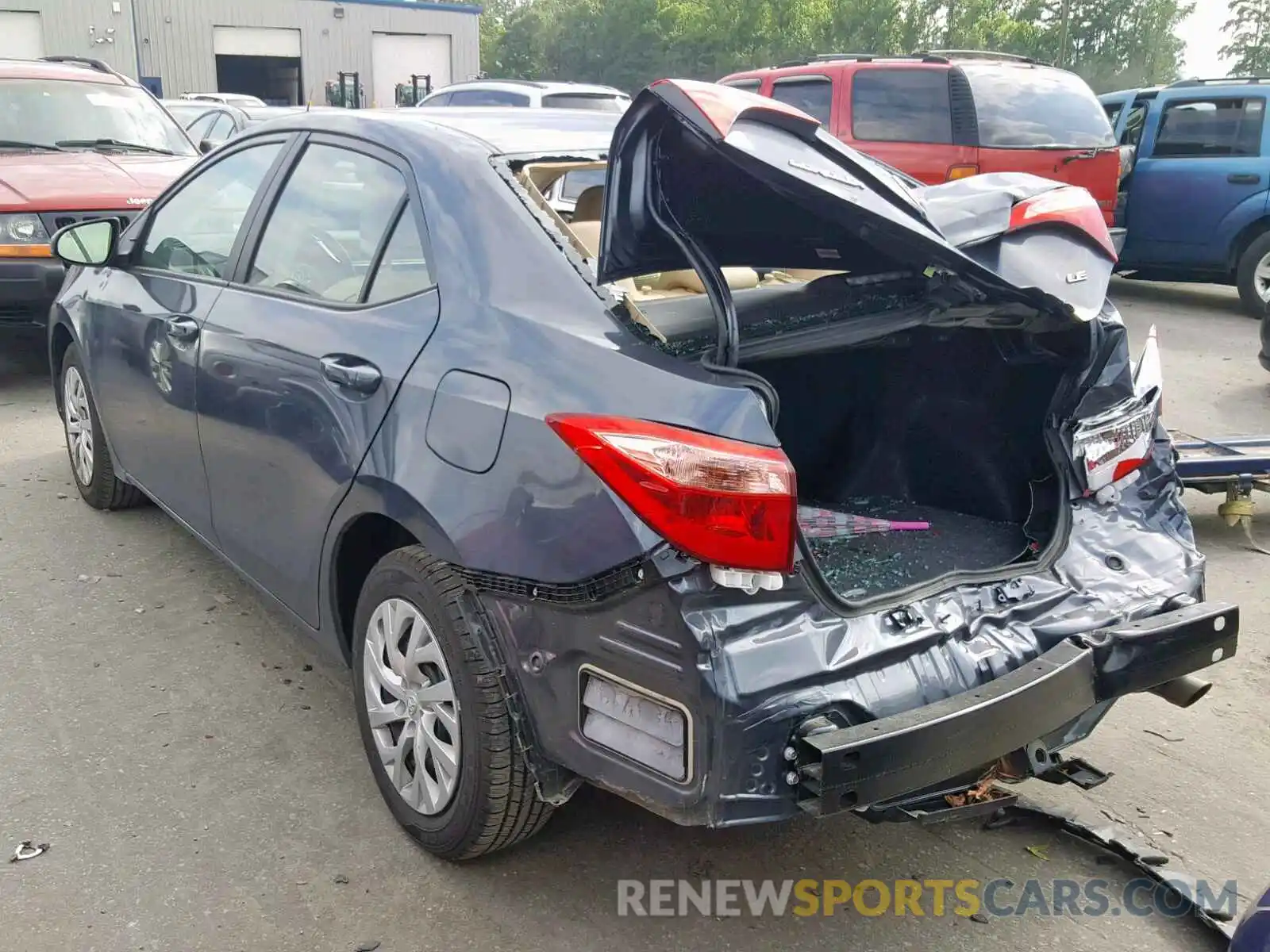 3 Photograph of a damaged car 5YFBURHE7KP870872 TOYOTA COROLLA 2019