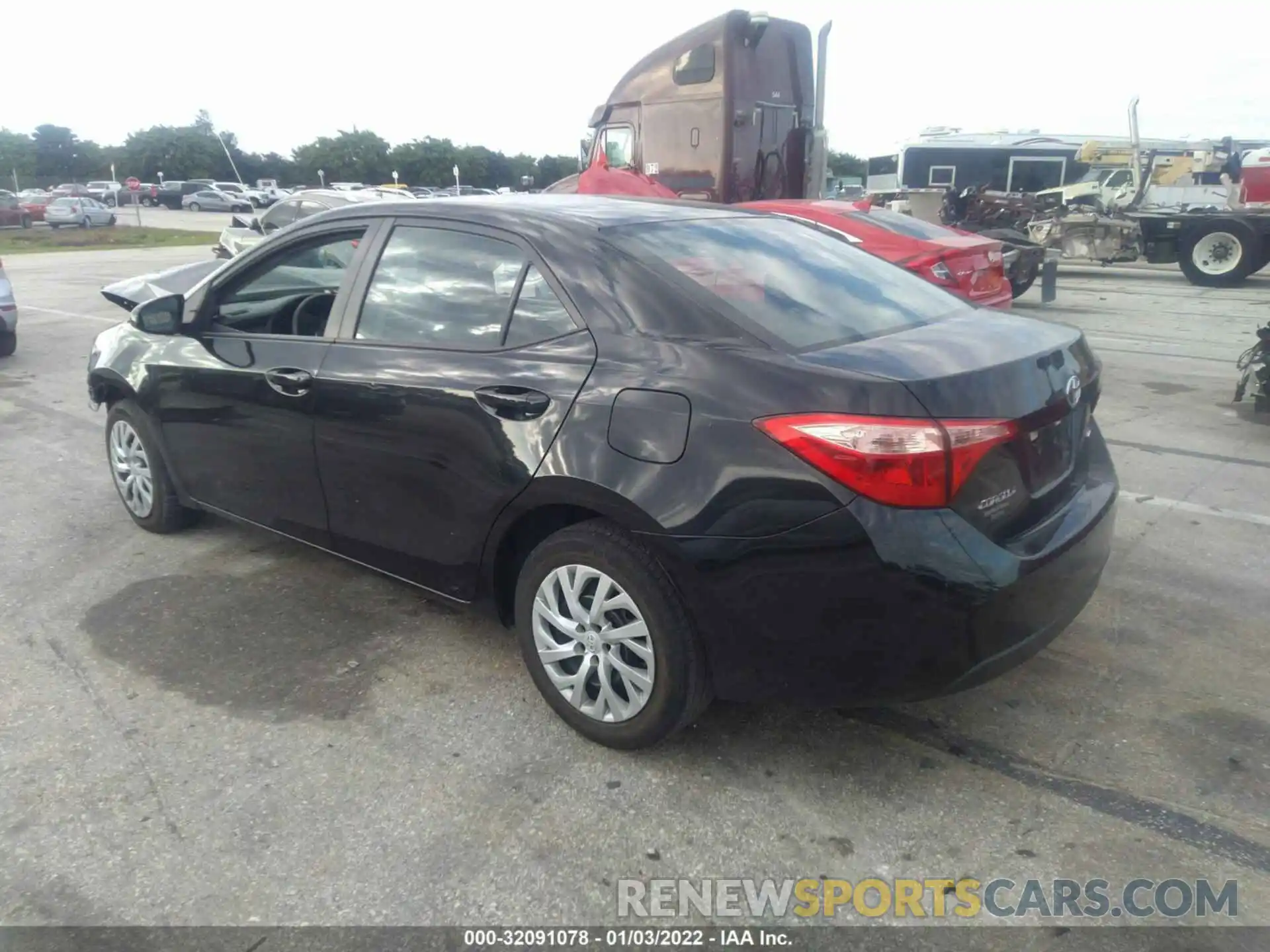 3 Photograph of a damaged car 5YFBURHE7KP870953 TOYOTA COROLLA 2019