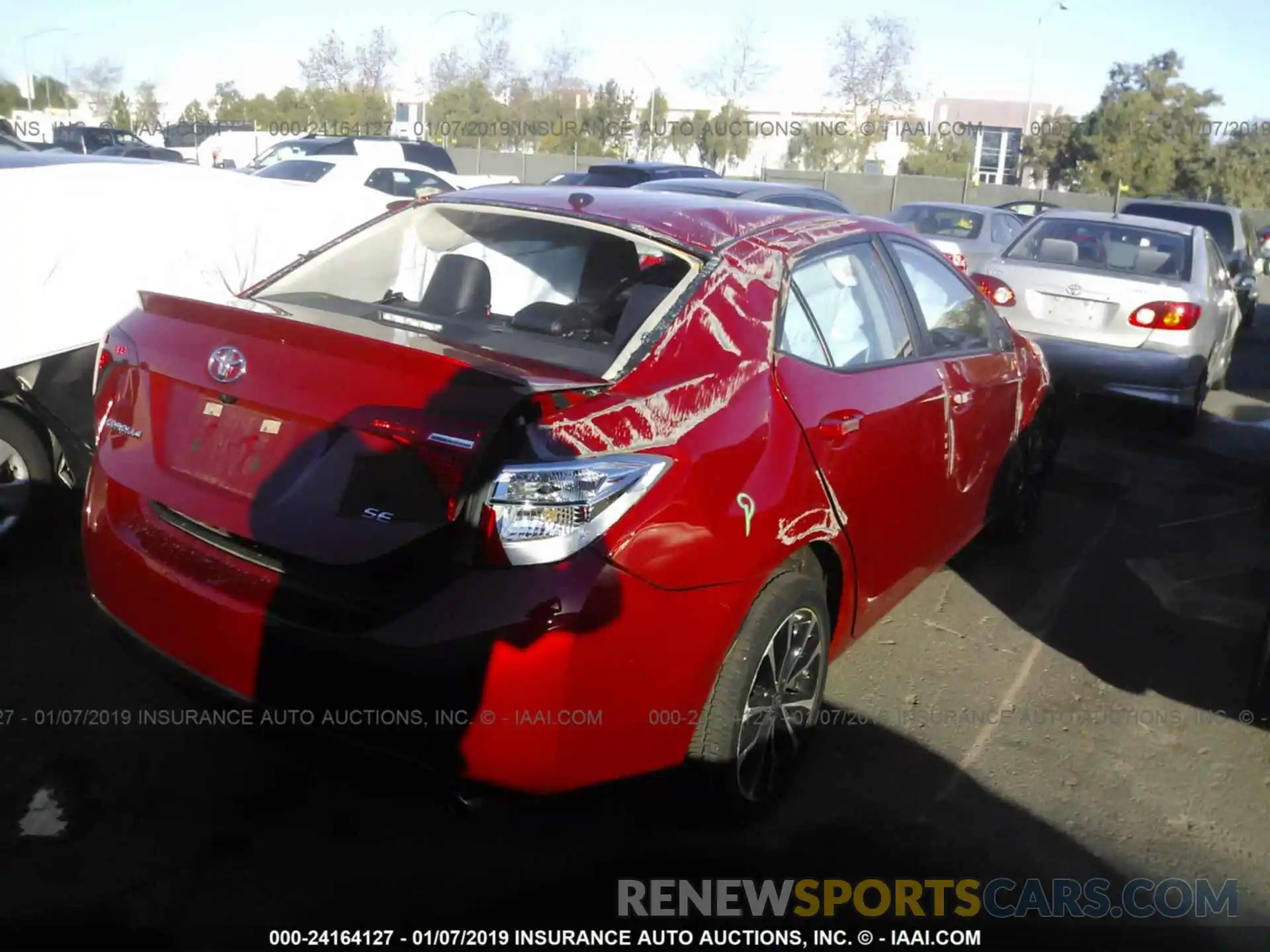 4 Photograph of a damaged car 5YFBURHE7KP871231 TOYOTA COROLLA 2019