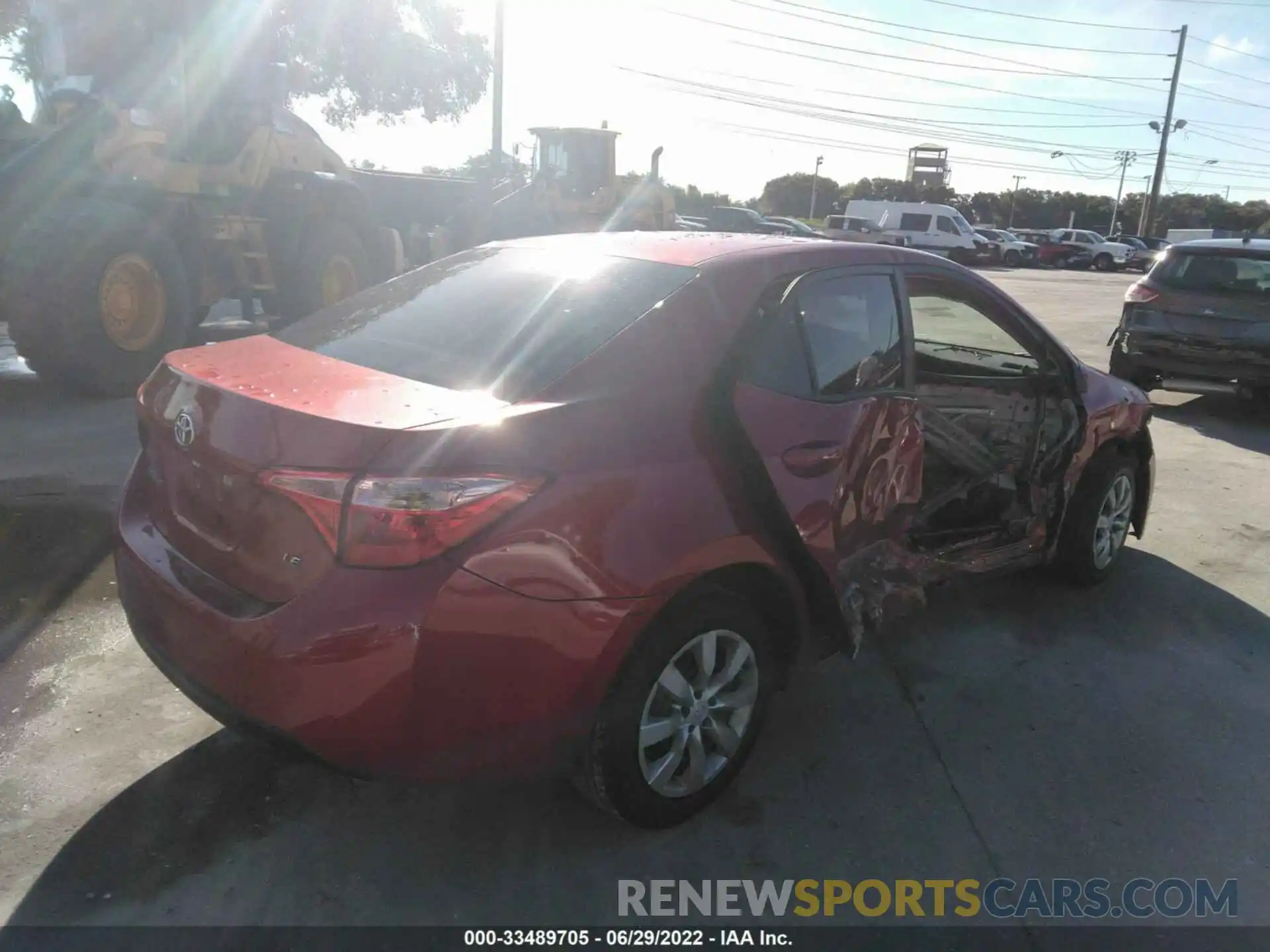 4 Photograph of a damaged car 5YFBURHE7KP871410 TOYOTA COROLLA 2019