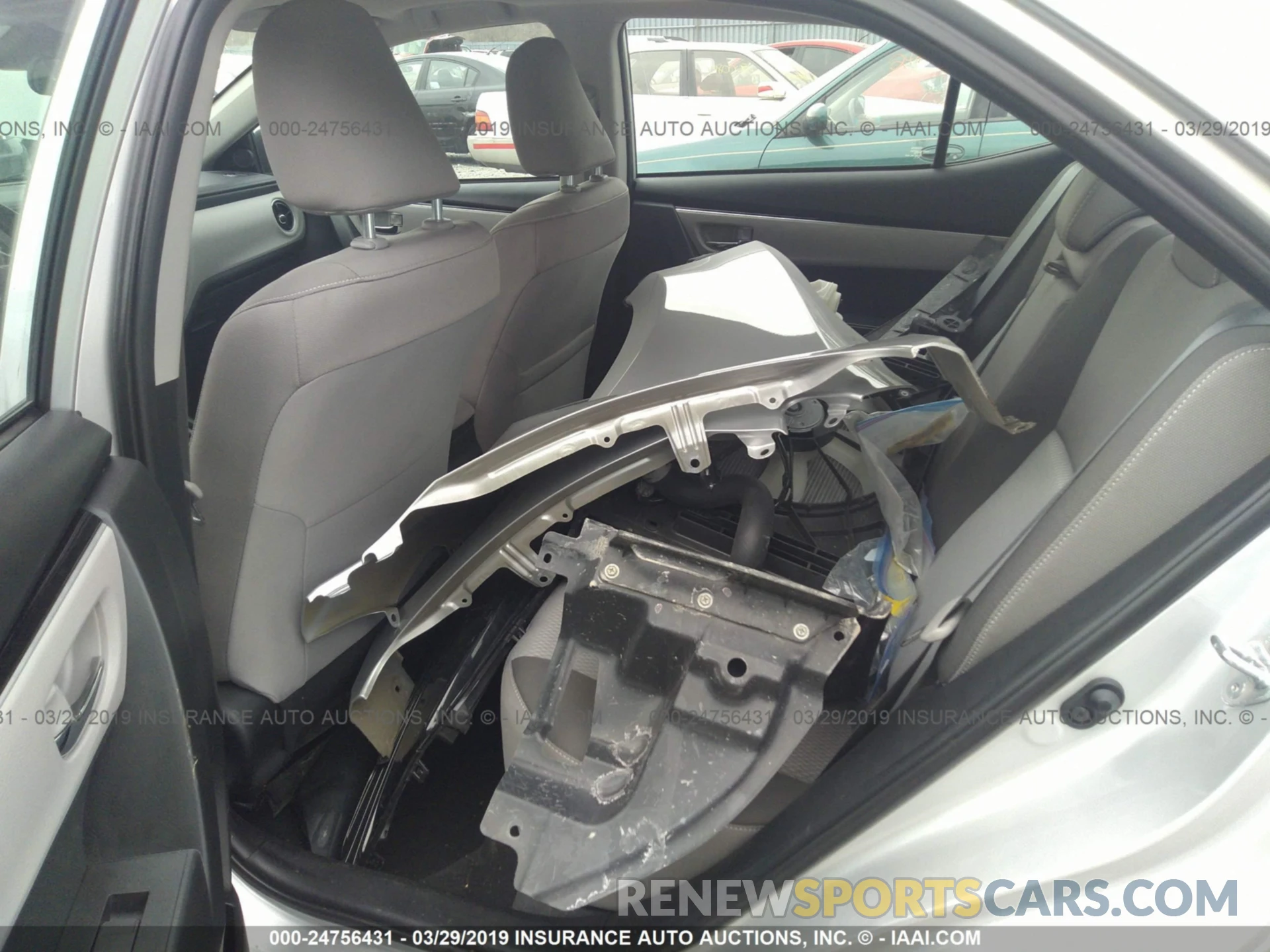 8 Photograph of a damaged car 5YFBURHE7KP871536 TOYOTA COROLLA 2019