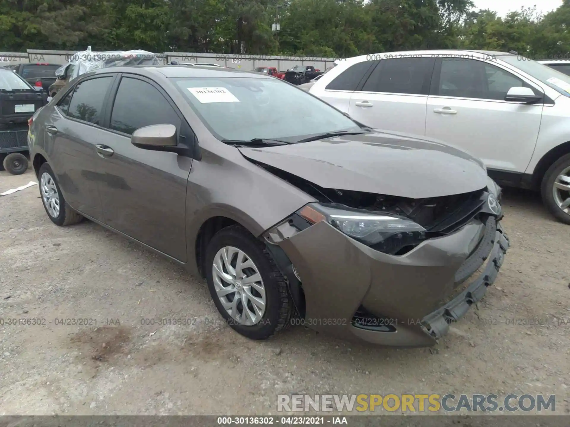 1 Photograph of a damaged car 5YFBURHE7KP872606 TOYOTA COROLLA 2019