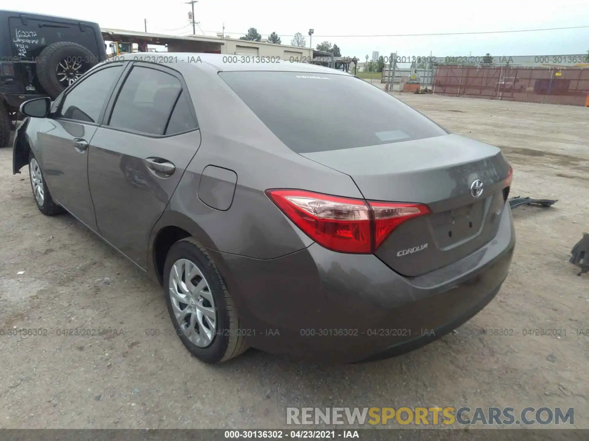 3 Photograph of a damaged car 5YFBURHE7KP872606 TOYOTA COROLLA 2019