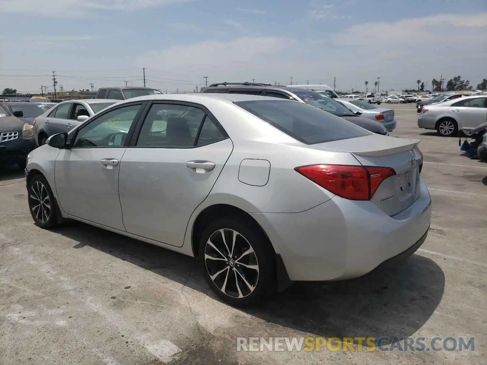 3 Photograph of a damaged car 5YFBURHE7KP873061 TOYOTA COROLLA 2019