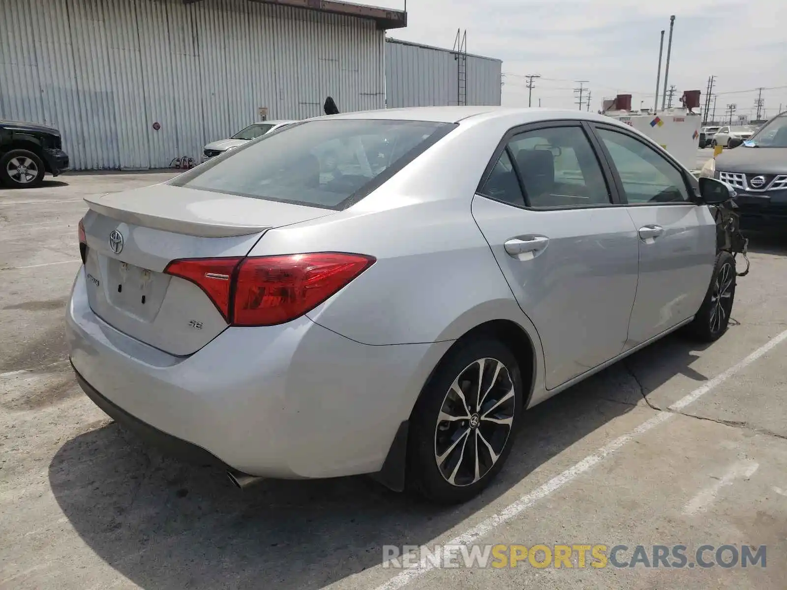 4 Photograph of a damaged car 5YFBURHE7KP873061 TOYOTA COROLLA 2019