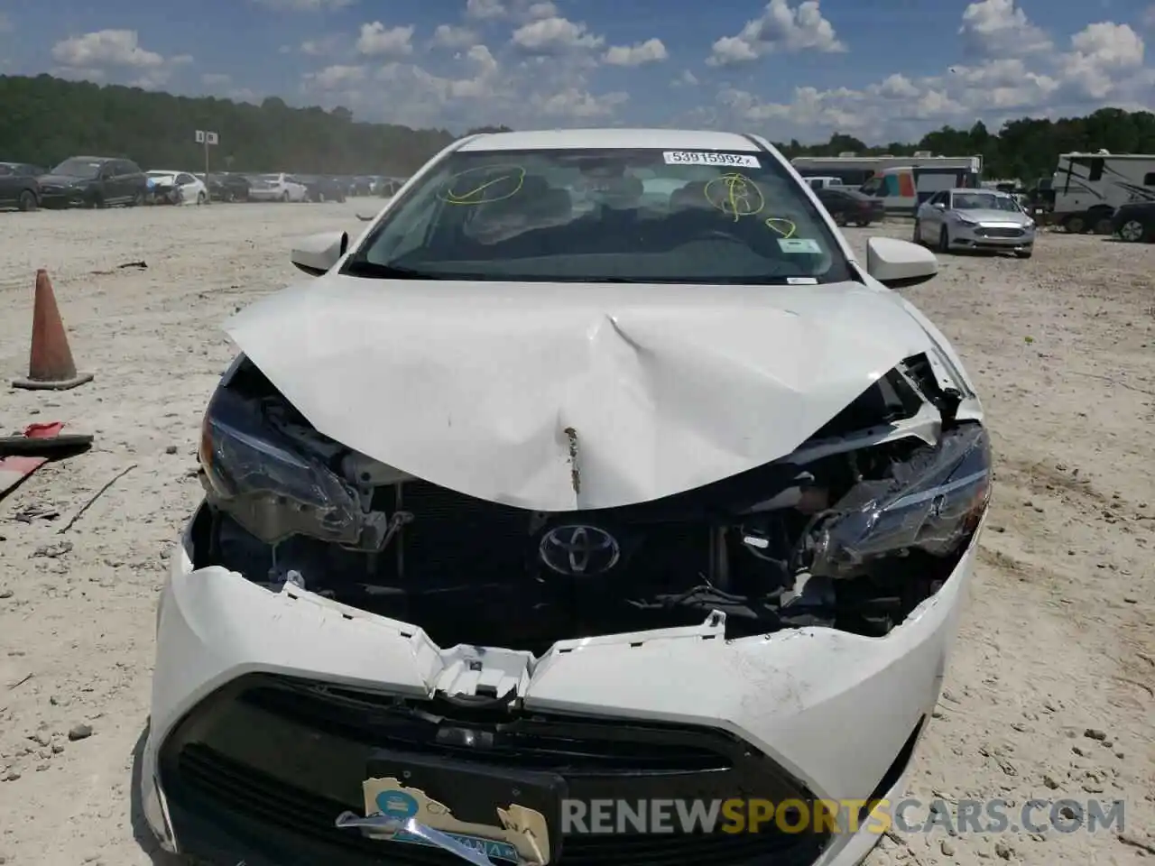 9 Photograph of a damaged car 5YFBURHE7KP873383 TOYOTA COROLLA 2019