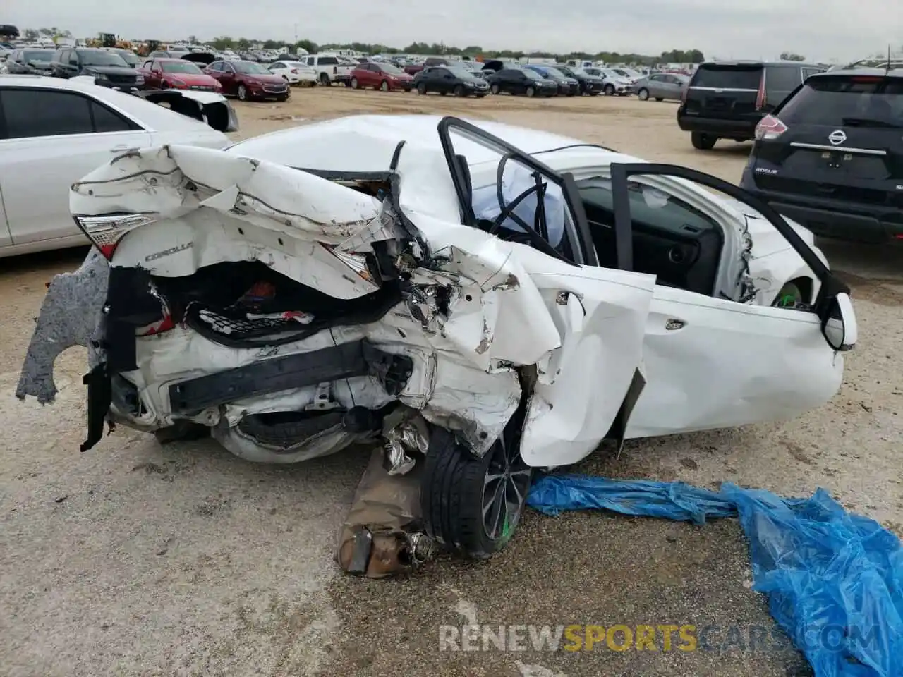 4 Photograph of a damaged car 5YFBURHE7KP873416 TOYOTA COROLLA 2019