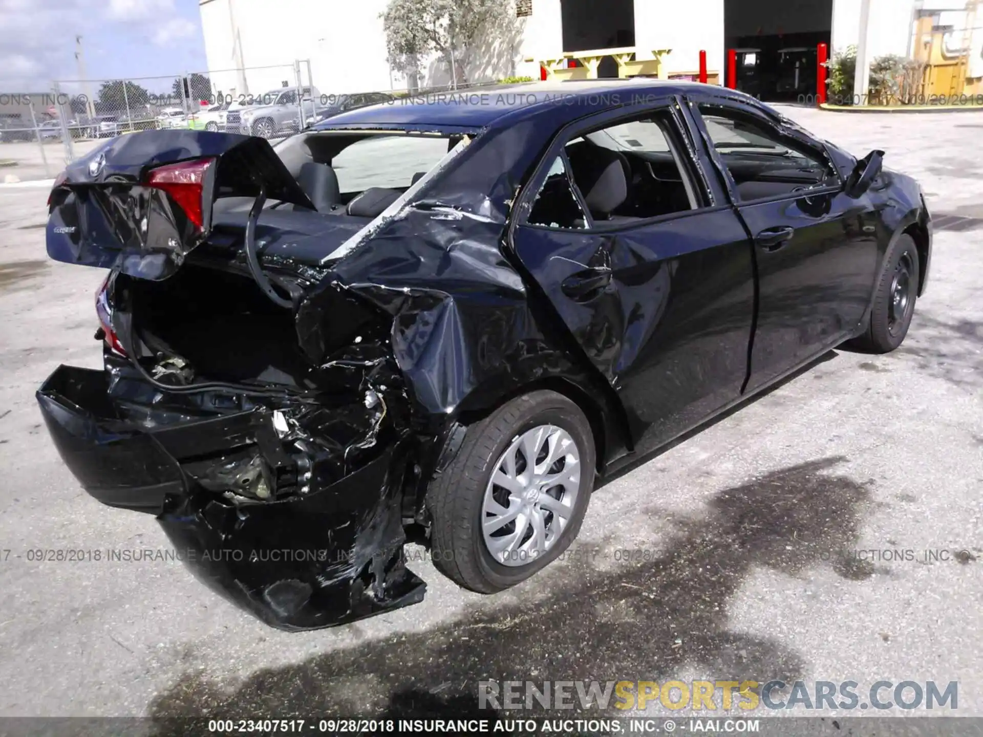 4 Photograph of a damaged car 5YFBURHE7KP873528 Toyota Corolla 2019