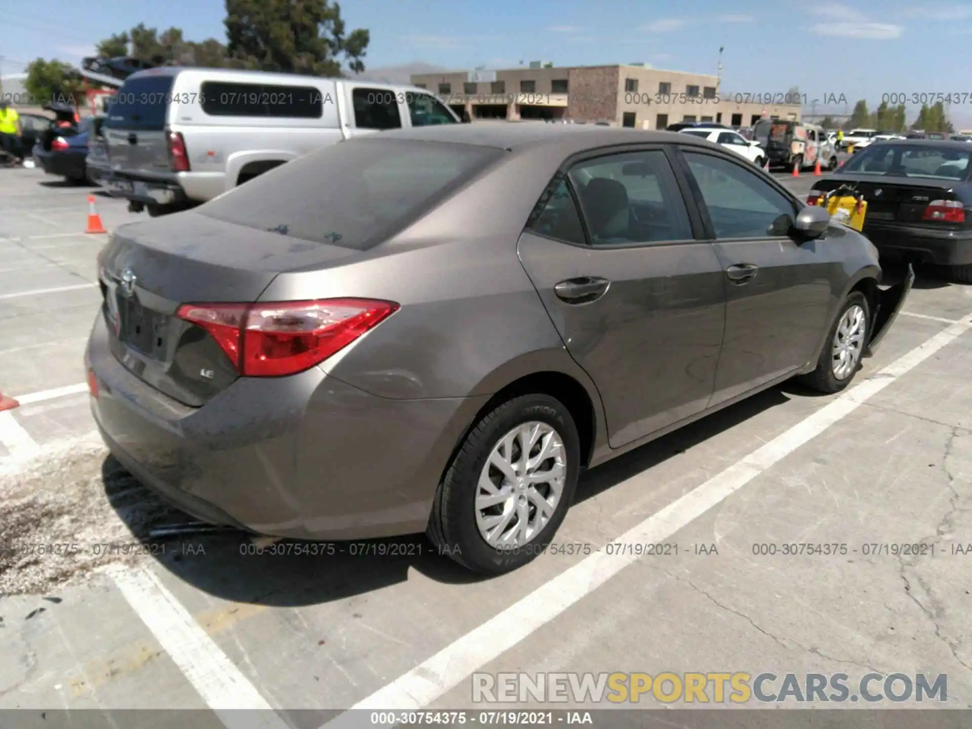 4 Photograph of a damaged car 5YFBURHE7KP873576 TOYOTA COROLLA 2019