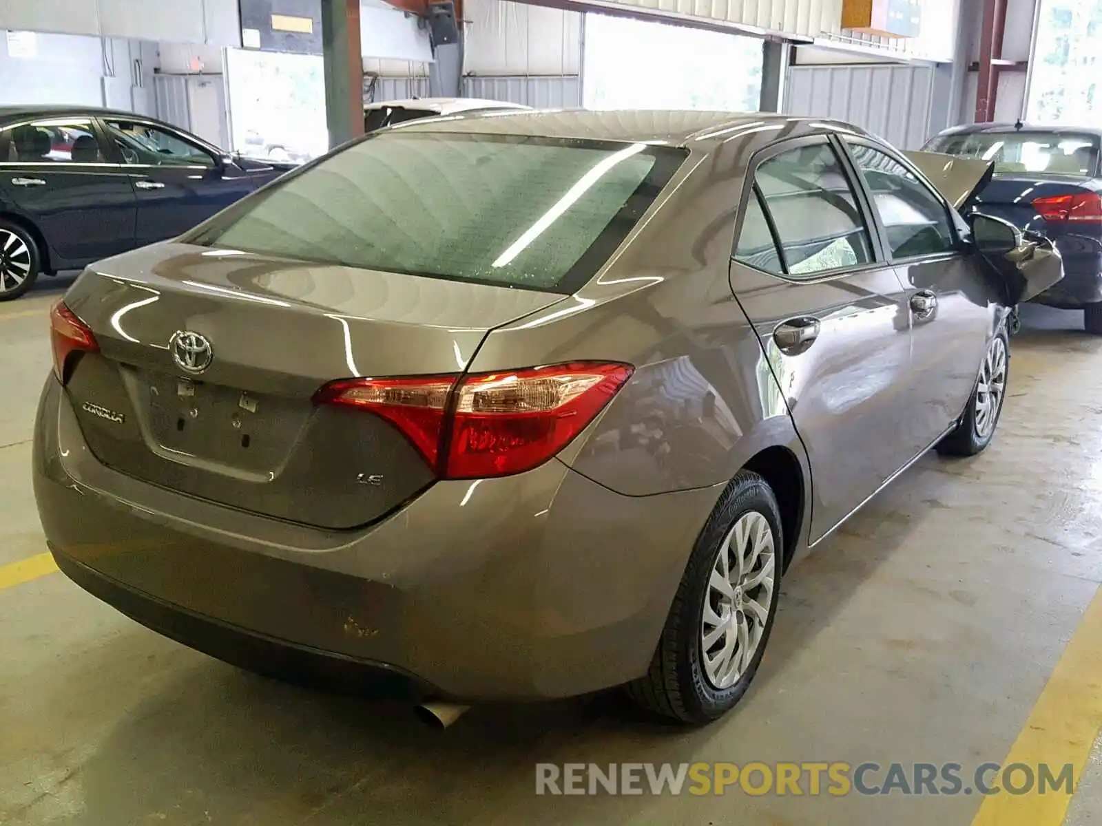 4 Photograph of a damaged car 5YFBURHE7KP875005 TOYOTA COROLLA 2019