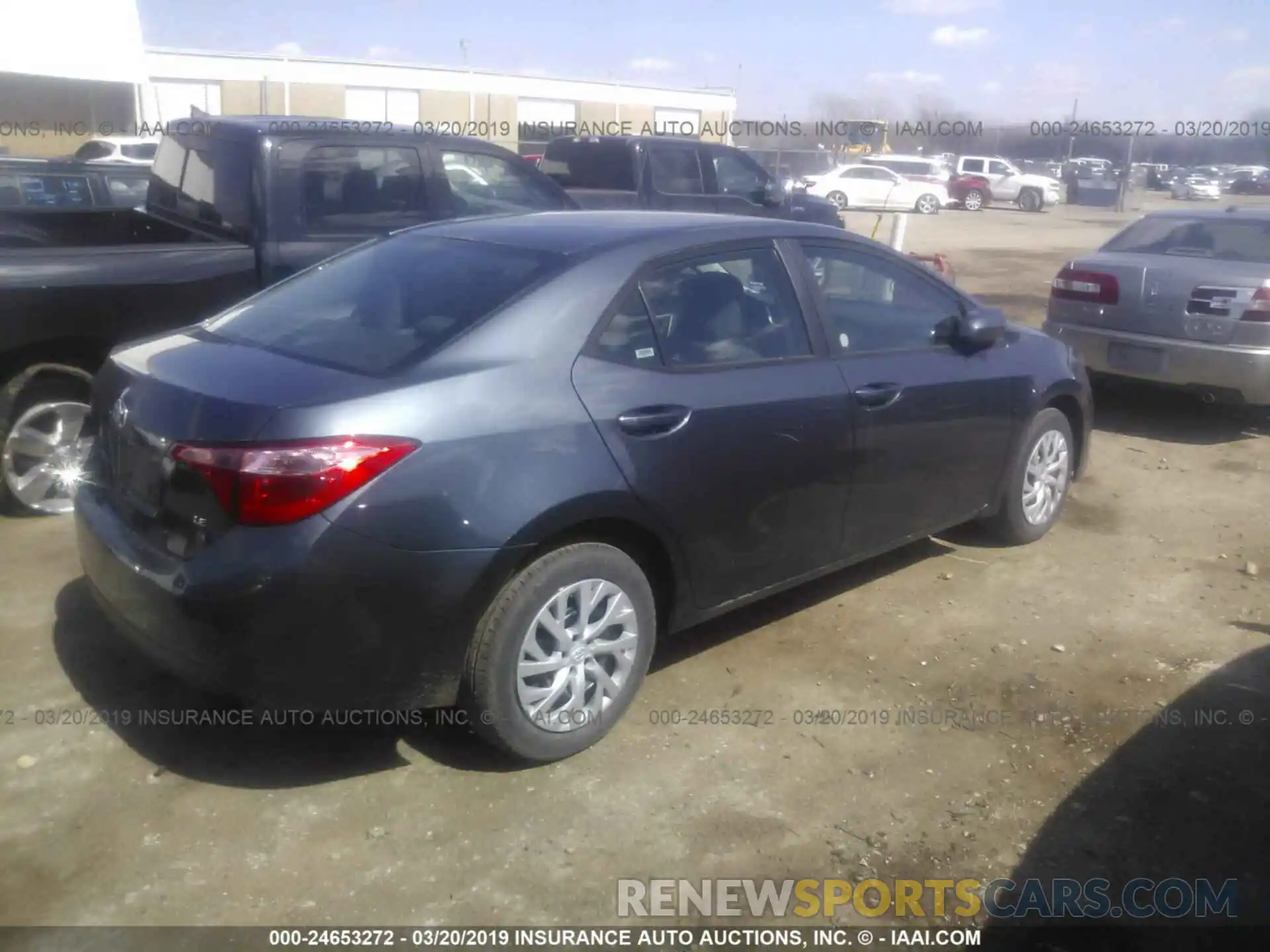 4 Photograph of a damaged car 5YFBURHE7KP875246 TOYOTA COROLLA 2019