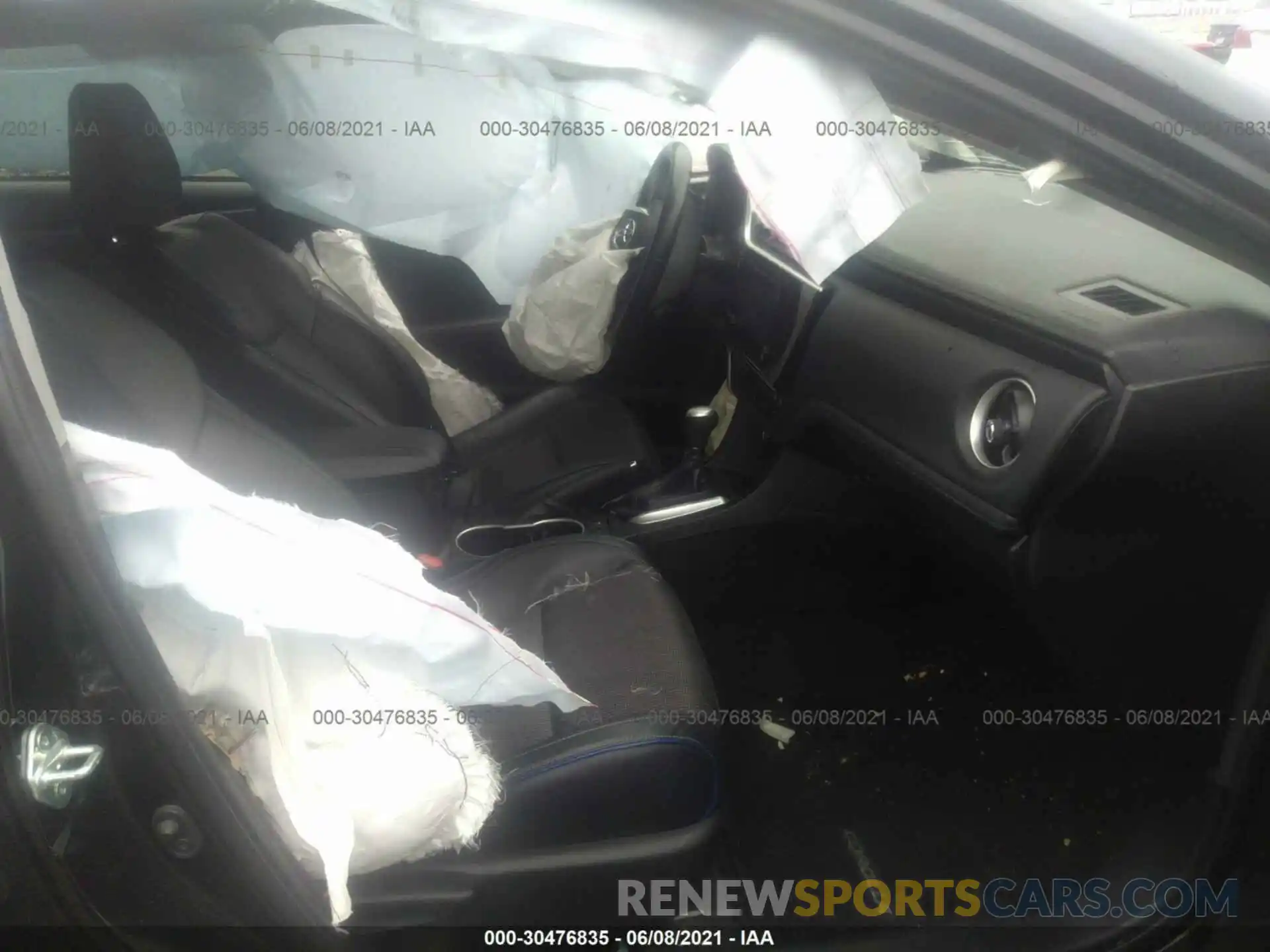 5 Photograph of a damaged car 5YFBURHE7KP876039 TOYOTA COROLLA 2019