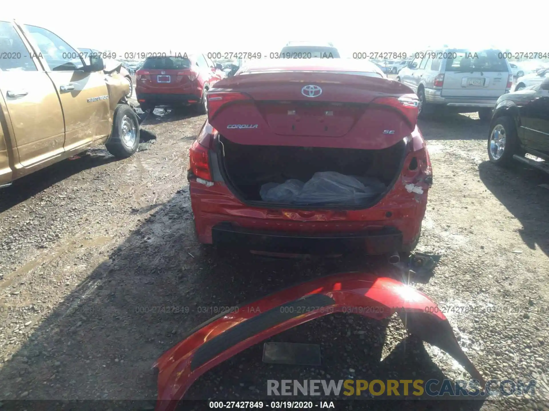 6 Photograph of a damaged car 5YFBURHE7KP876042 TOYOTA COROLLA 2019