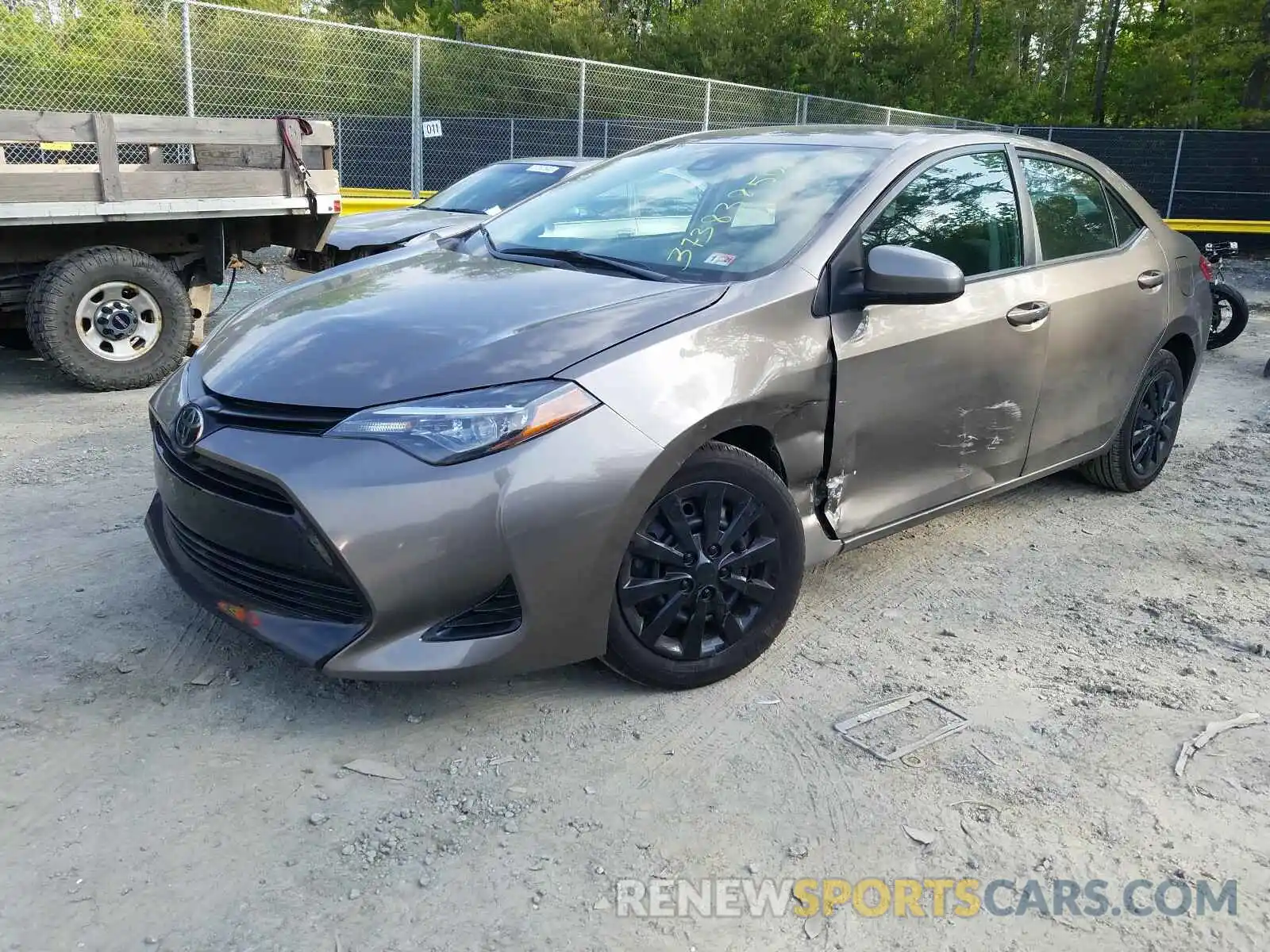 2 Photograph of a damaged car 5YFBURHE7KP876218 TOYOTA COROLLA 2019