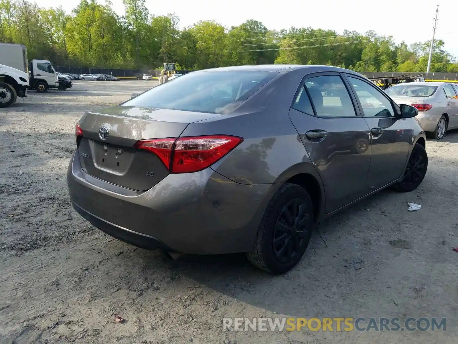 4 Photograph of a damaged car 5YFBURHE7KP876218 TOYOTA COROLLA 2019