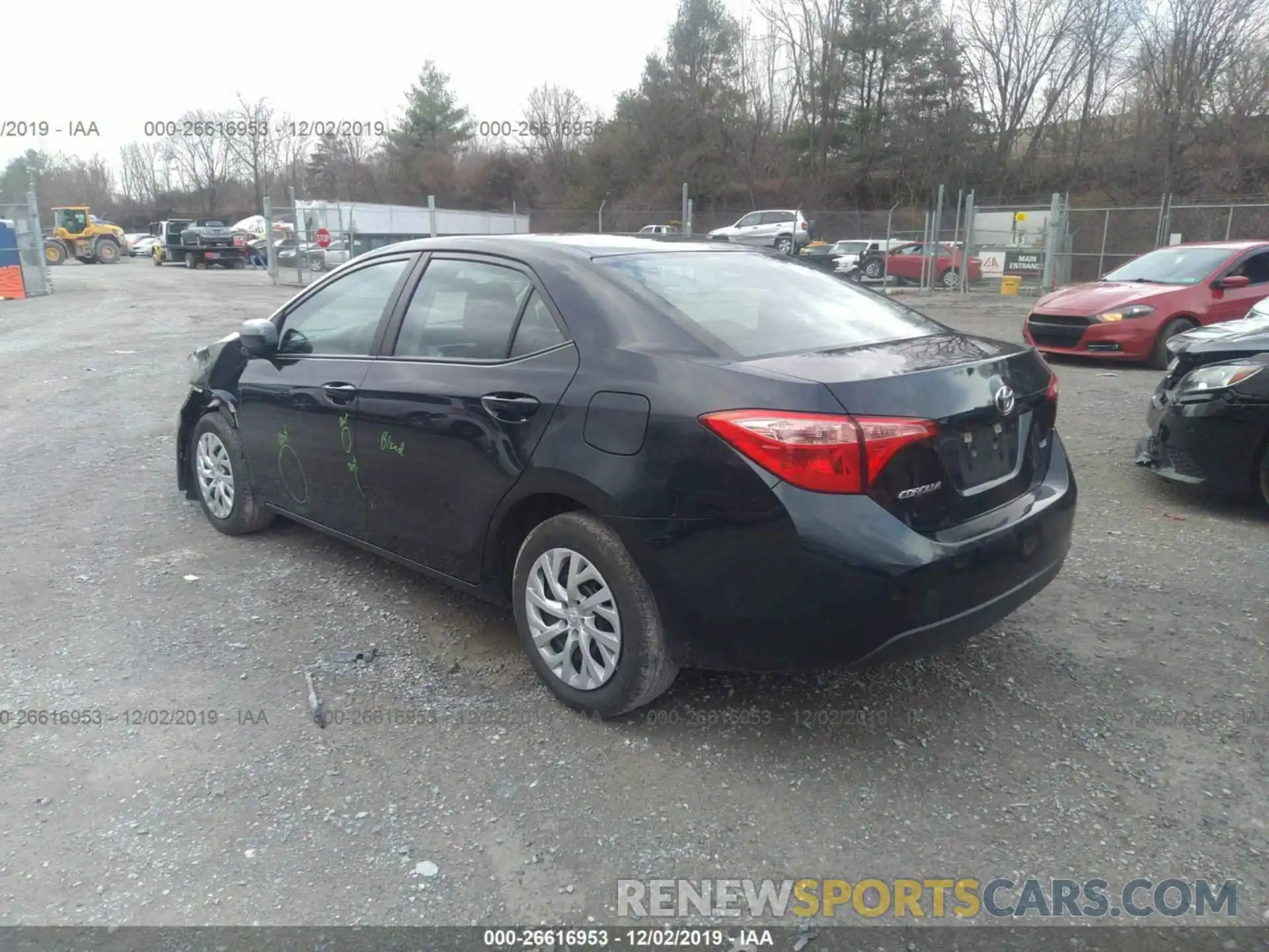 3 Photograph of a damaged car 5YFBURHE7KP876283 TOYOTA COROLLA 2019