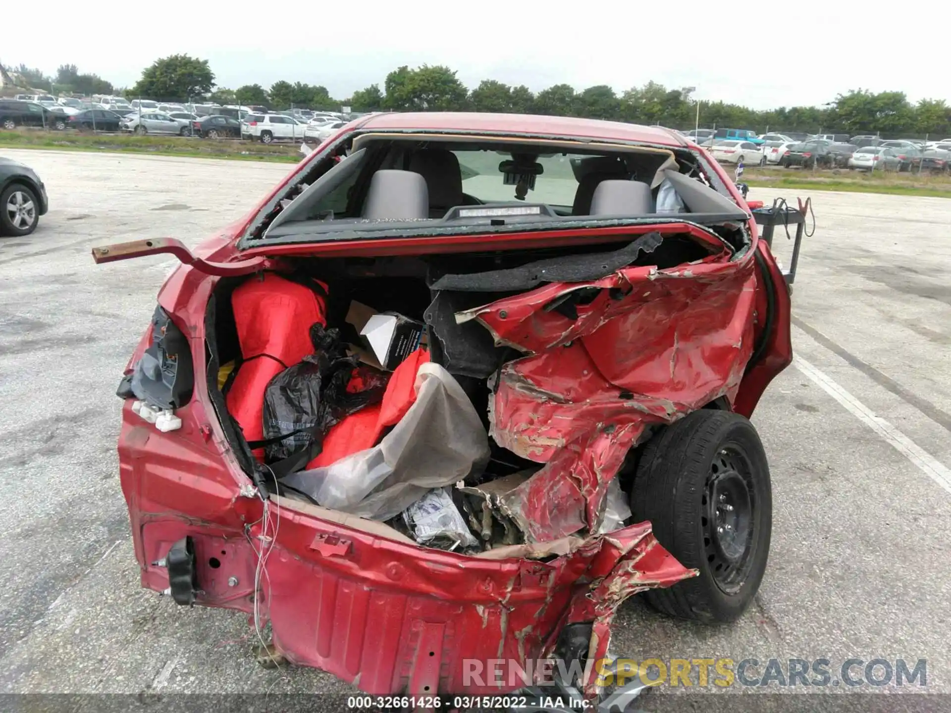 6 Photograph of a damaged car 5YFBURHE7KP876557 TOYOTA COROLLA 2019