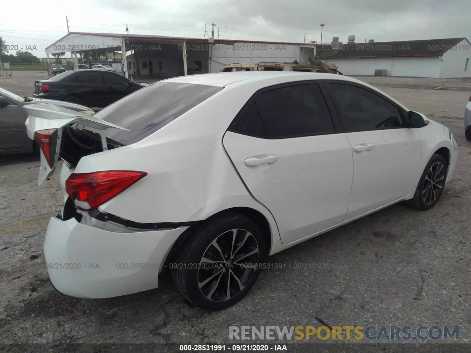 4 Photograph of a damaged car 5YFBURHE7KP876624 TOYOTA COROLLA 2019