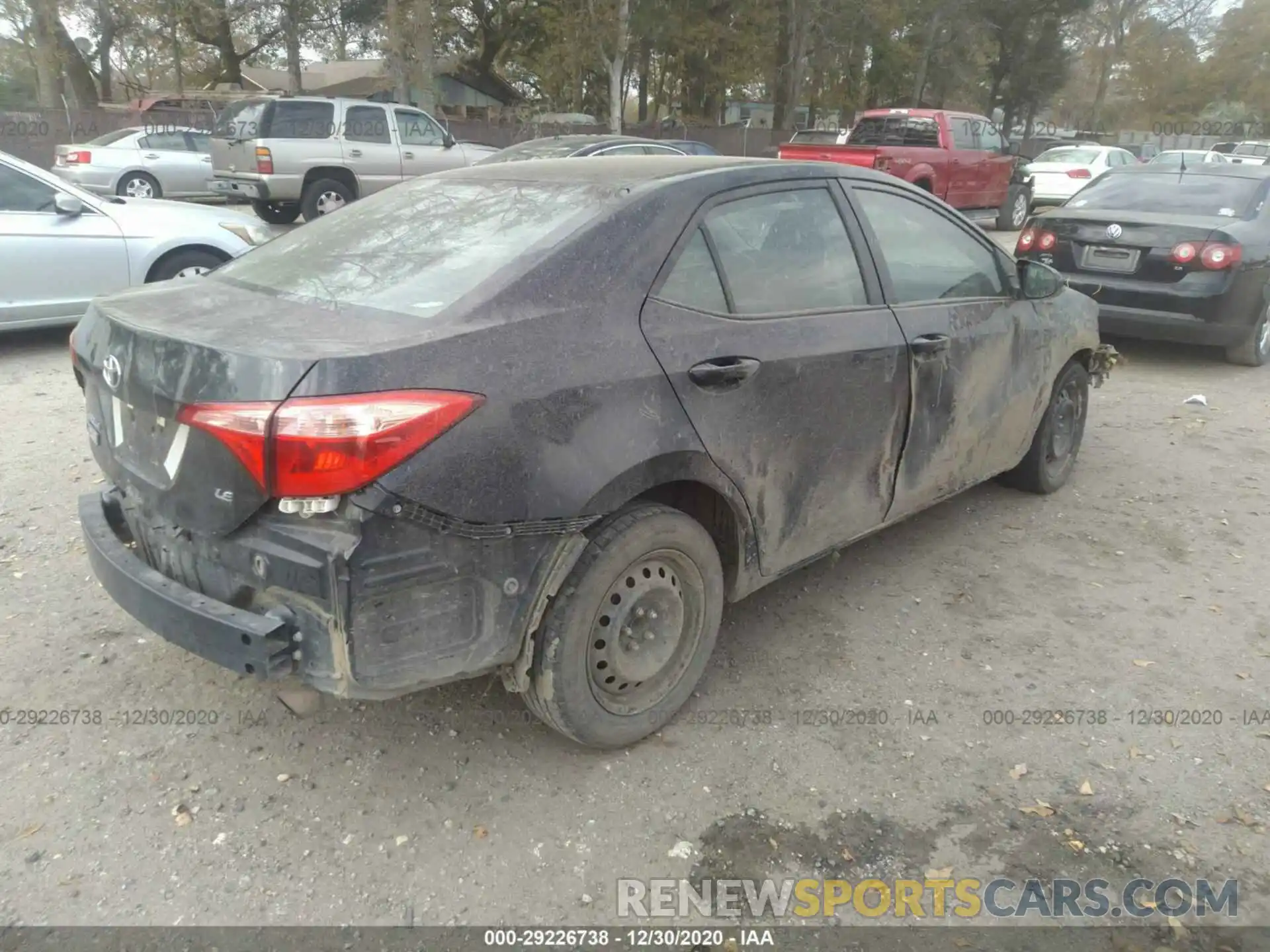 4 Фотография поврежденного автомобиля 5YFBURHE7KP877773 TOYOTA COROLLA 2019