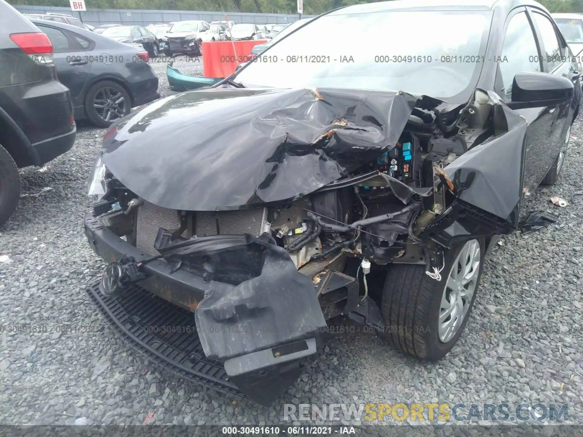 6 Photograph of a damaged car 5YFBURHE7KP878471 TOYOTA COROLLA 2019