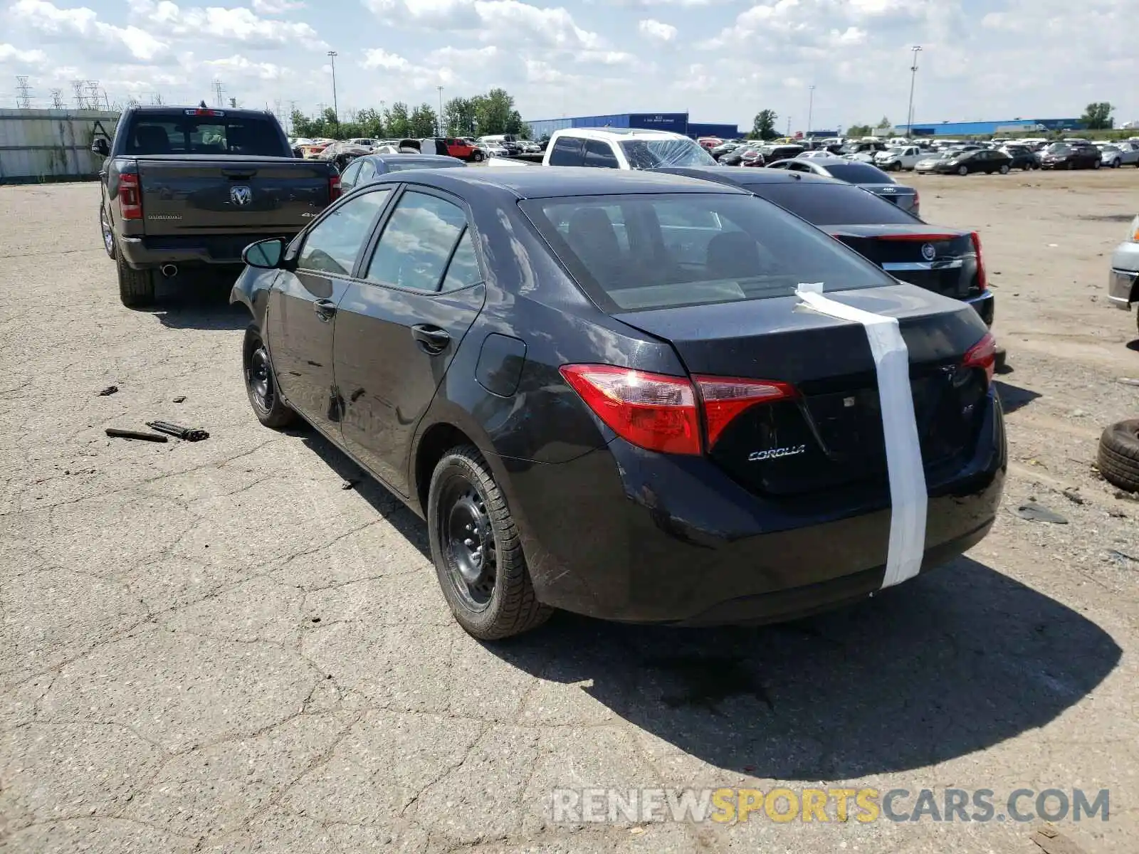 3 Photograph of a damaged car 5YFBURHE7KP878776 TOYOTA COROLLA 2019