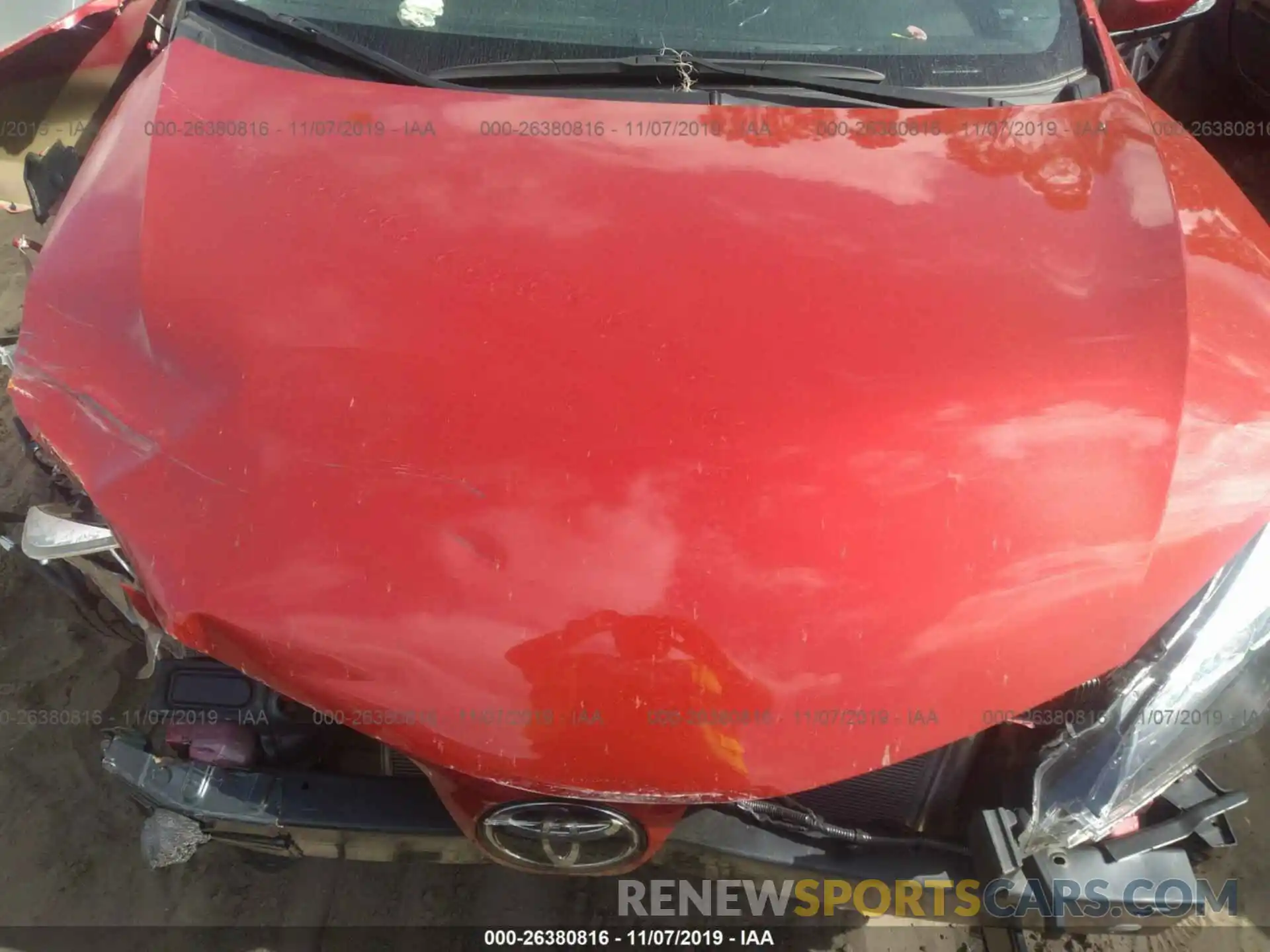 10 Photograph of a damaged car 5YFBURHE7KP880012 TOYOTA COROLLA 2019