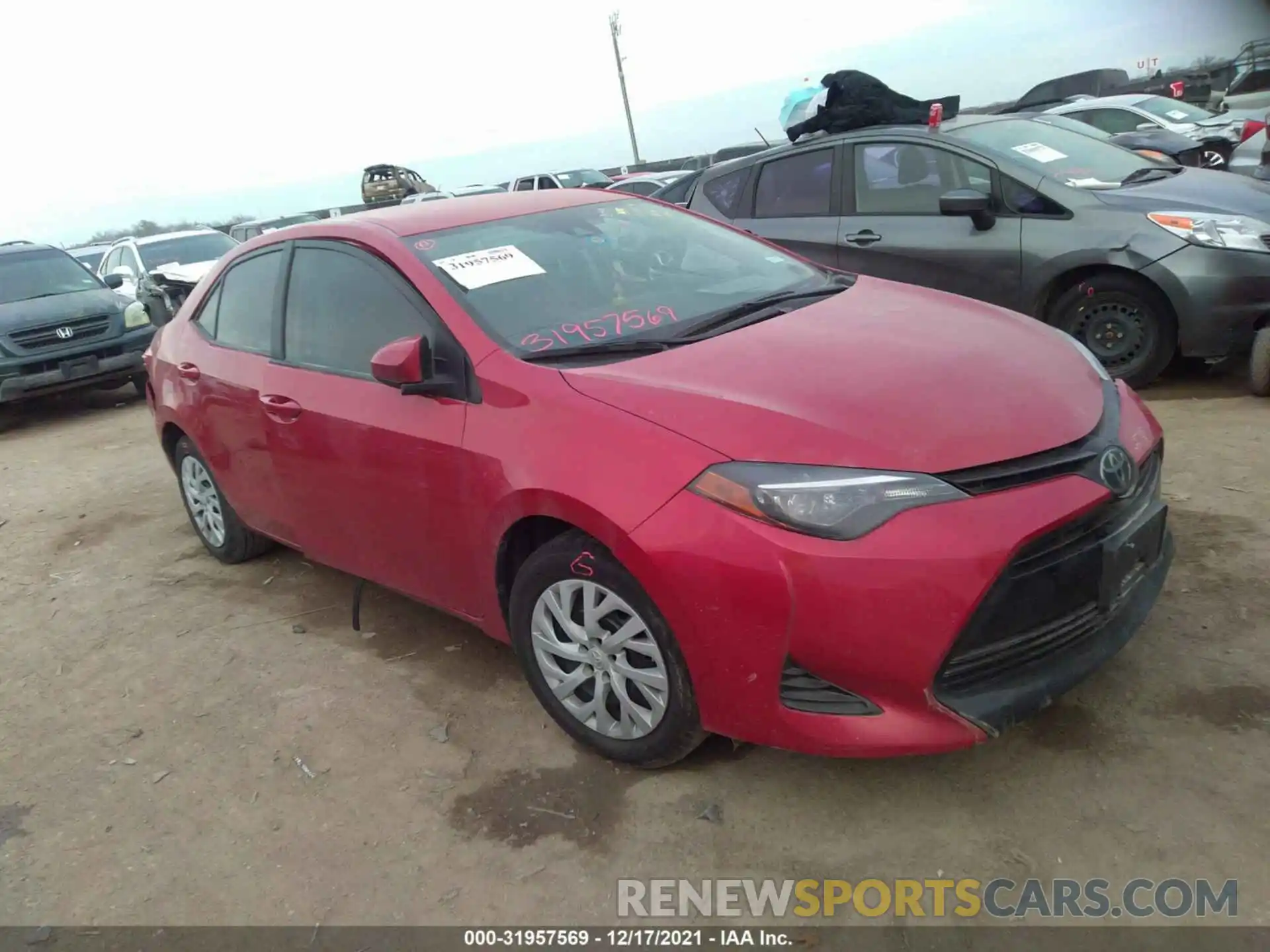 1 Photograph of a damaged car 5YFBURHE7KP880446 TOYOTA COROLLA 2019