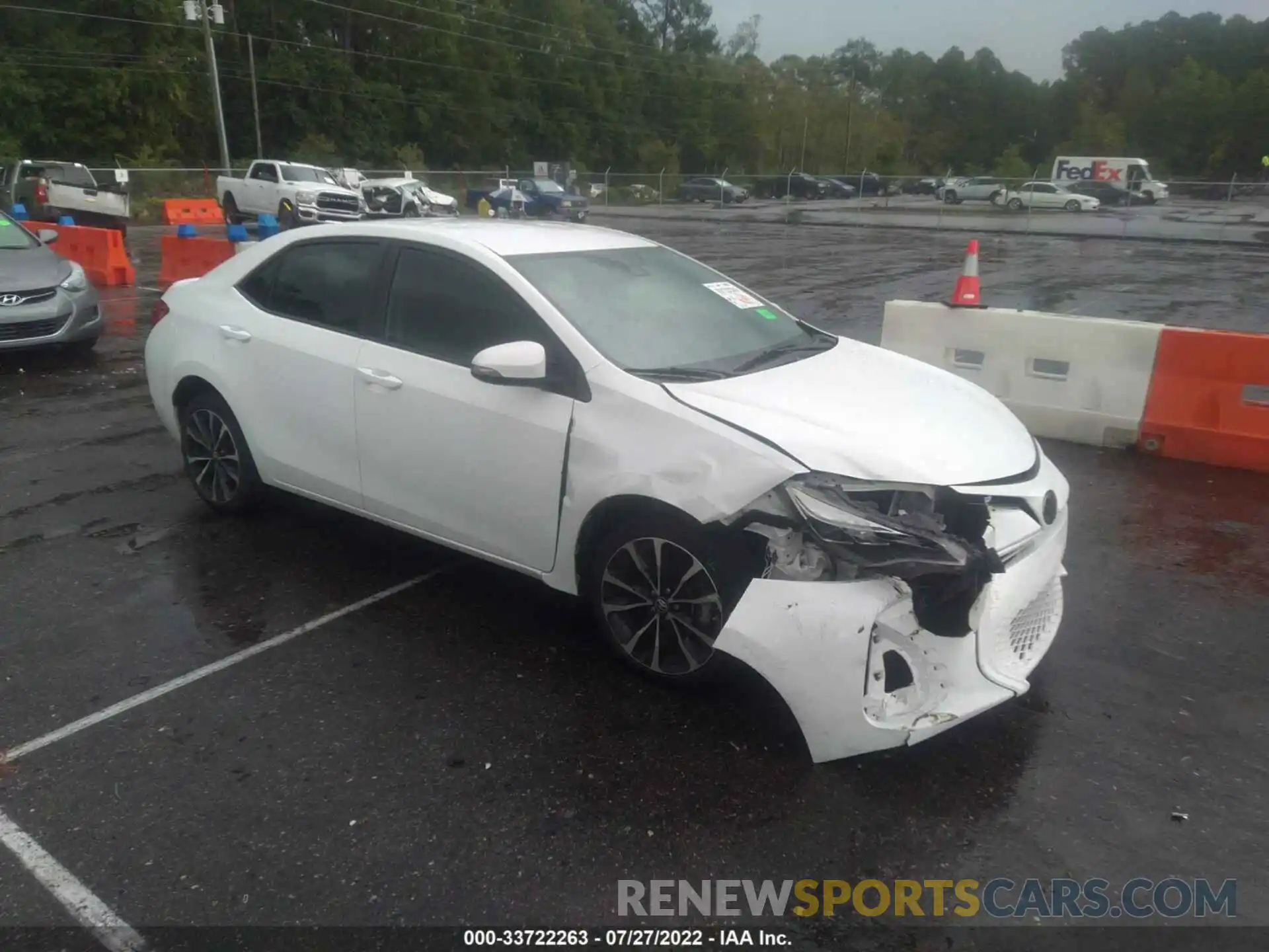 1 Photograph of a damaged car 5YFBURHE7KP880530 TOYOTA COROLLA 2019