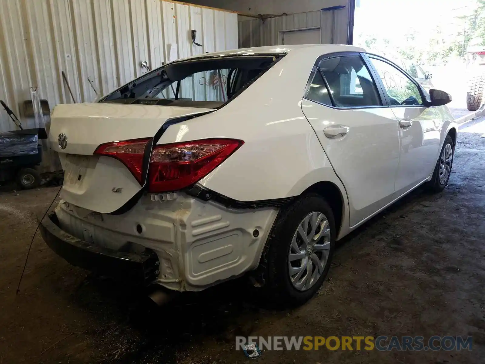 4 Photograph of a damaged car 5YFBURHE7KP881581 TOYOTA COROLLA 2019