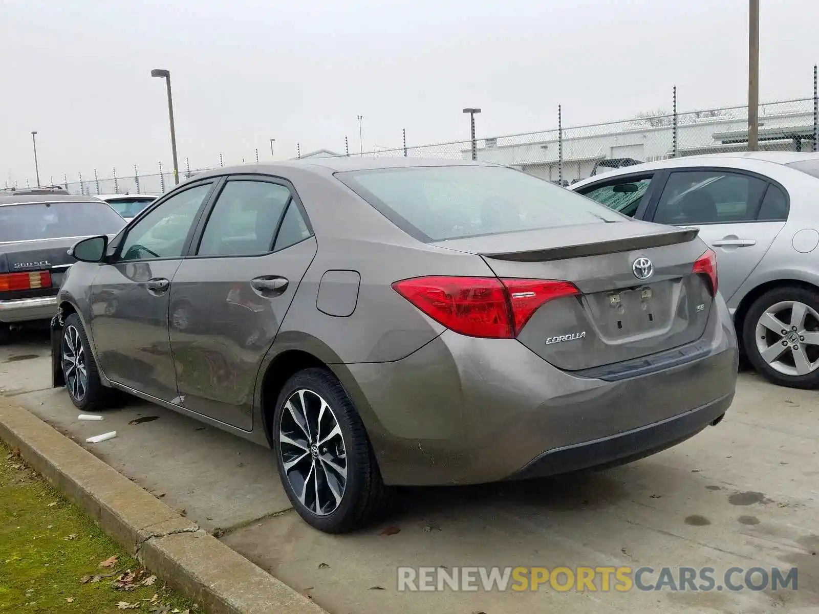 3 Photograph of a damaged car 5YFBURHE7KP881810 TOYOTA COROLLA 2019