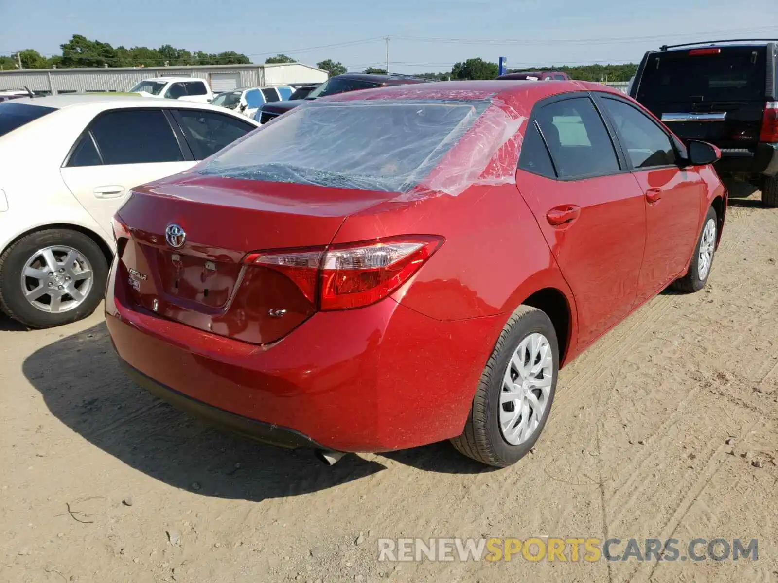 4 Photograph of a damaged car 5YFBURHE7KP882391 TOYOTA COROLLA 2019