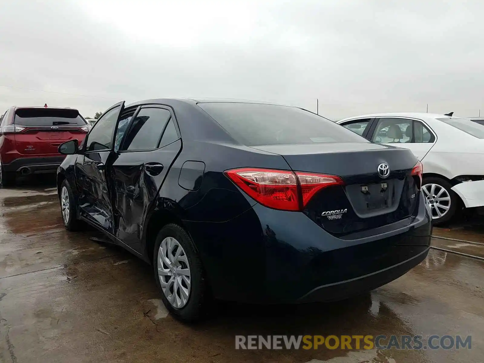 3 Photograph of a damaged car 5YFBURHE7KP883430 TOYOTA COROLLA 2019