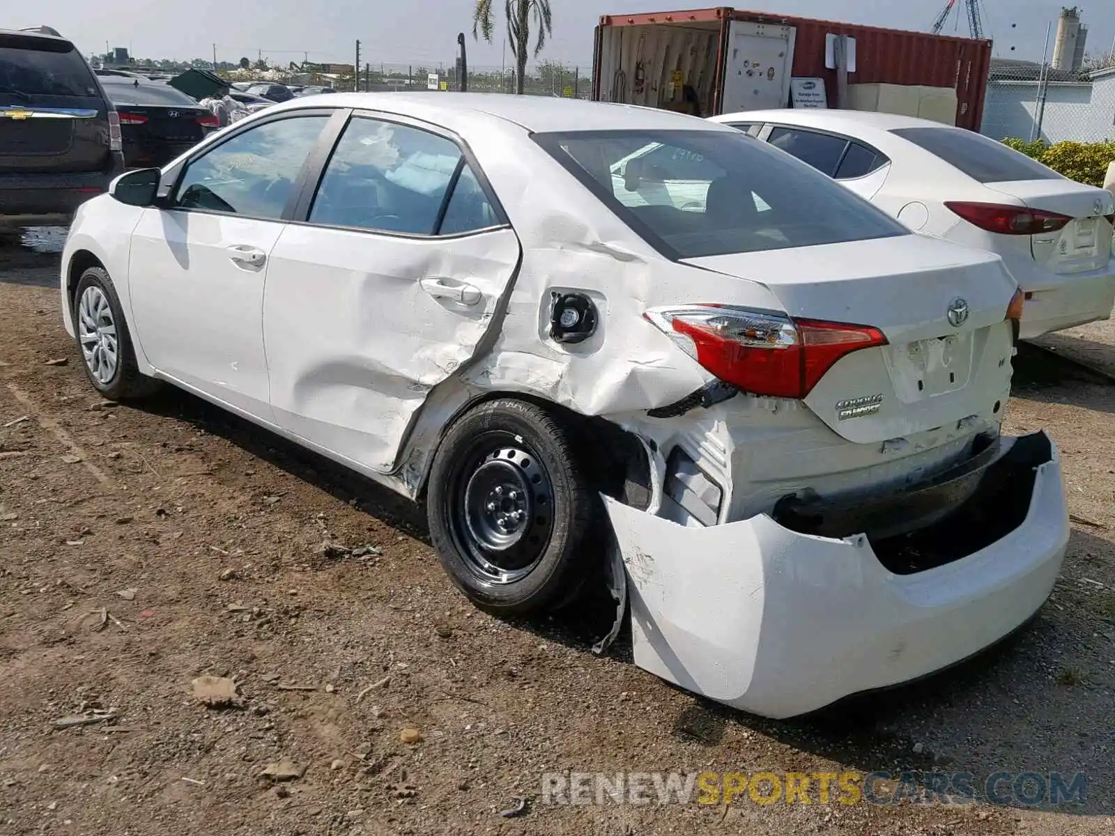 3 Photograph of a damaged car 5YFBURHE7KP883475 TOYOTA COROLLA 2019