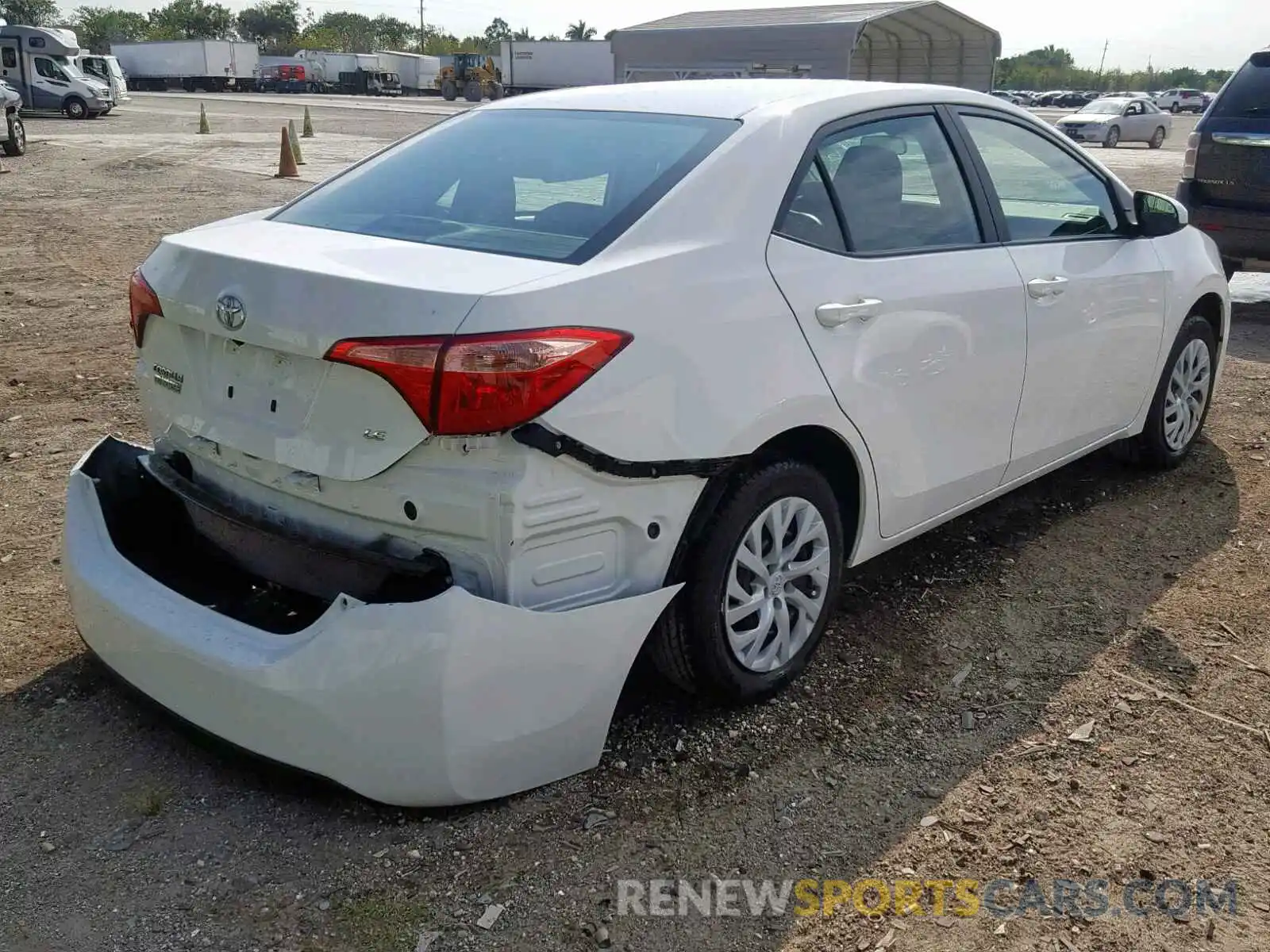 4 Photograph of a damaged car 5YFBURHE7KP883475 TOYOTA COROLLA 2019