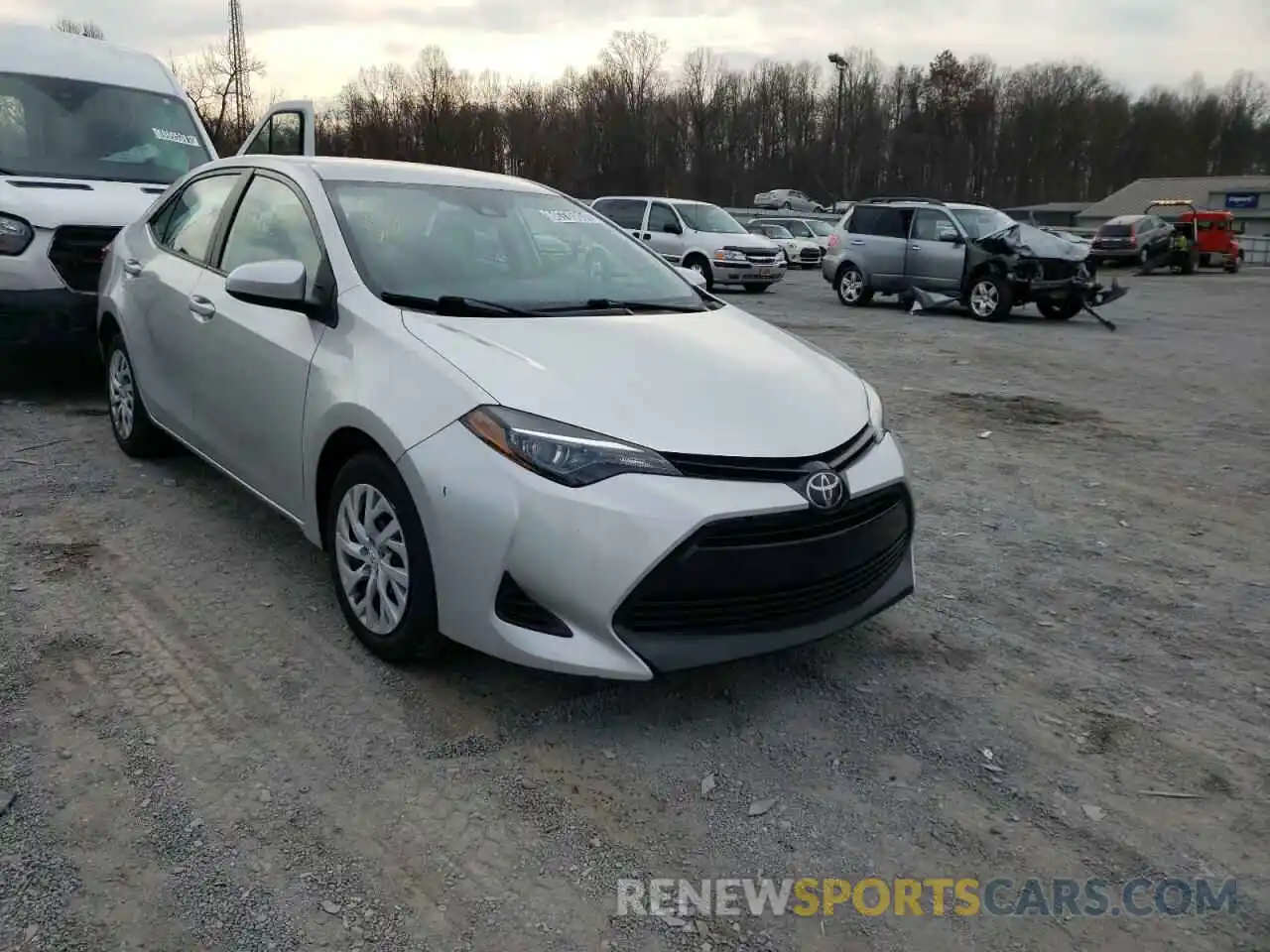 1 Photograph of a damaged car 5YFBURHE7KP884870 TOYOTA COROLLA 2019