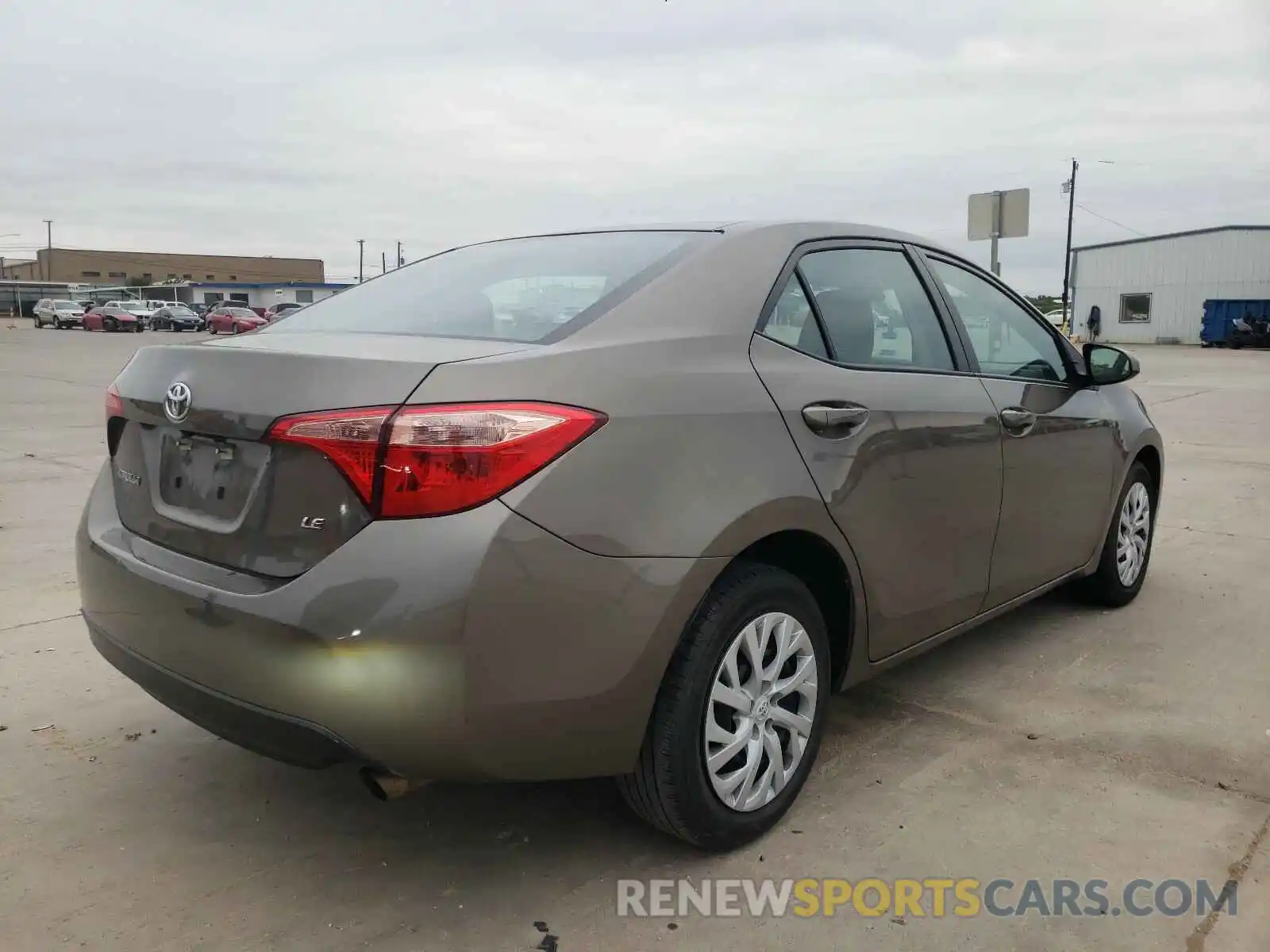 4 Photograph of a damaged car 5YFBURHE7KP884934 TOYOTA COROLLA 2019