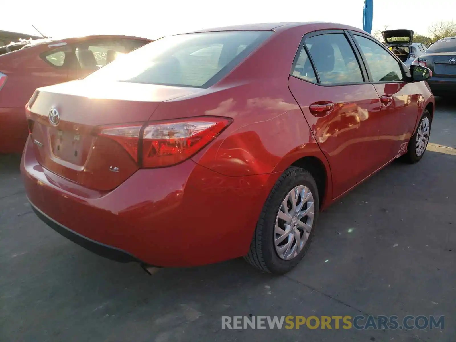 4 Photograph of a damaged car 5YFBURHE7KP885405 TOYOTA COROLLA 2019