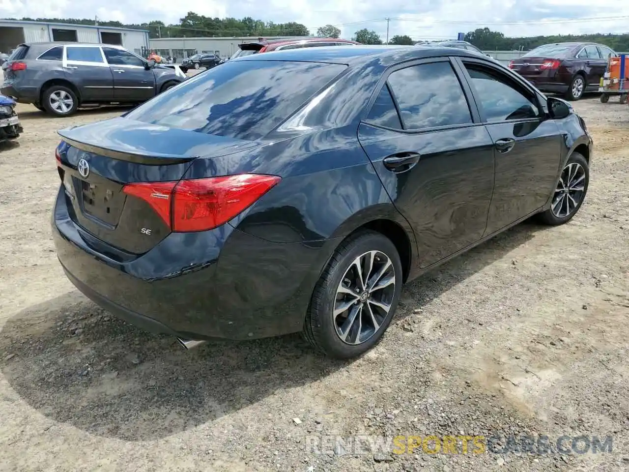 4 Photograph of a damaged car 5YFBURHE7KP886280 TOYOTA COROLLA 2019