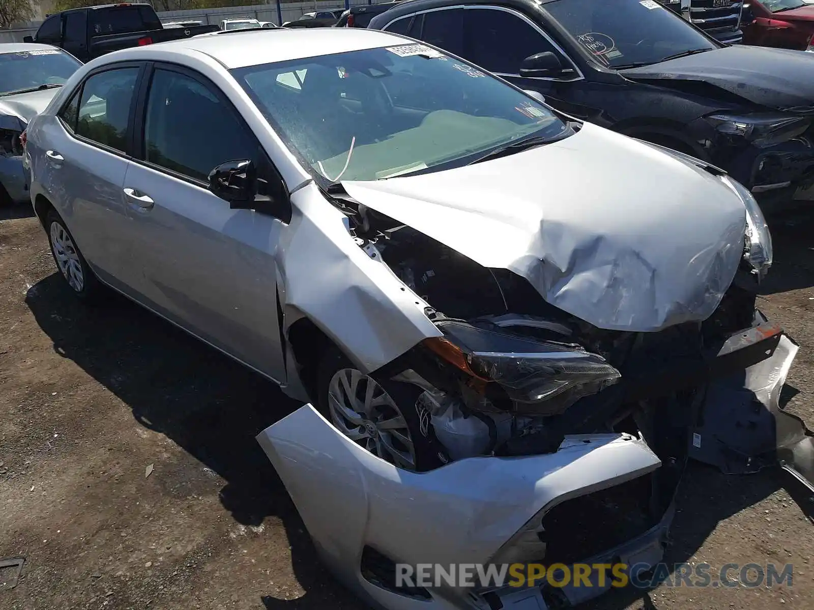 1 Photograph of a damaged car 5YFBURHE7KP886392 TOYOTA COROLLA 2019