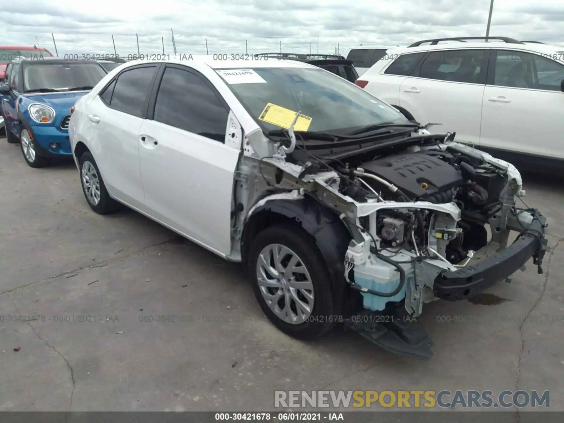 1 Photograph of a damaged car 5YFBURHE7KP887462 TOYOTA COROLLA 2019